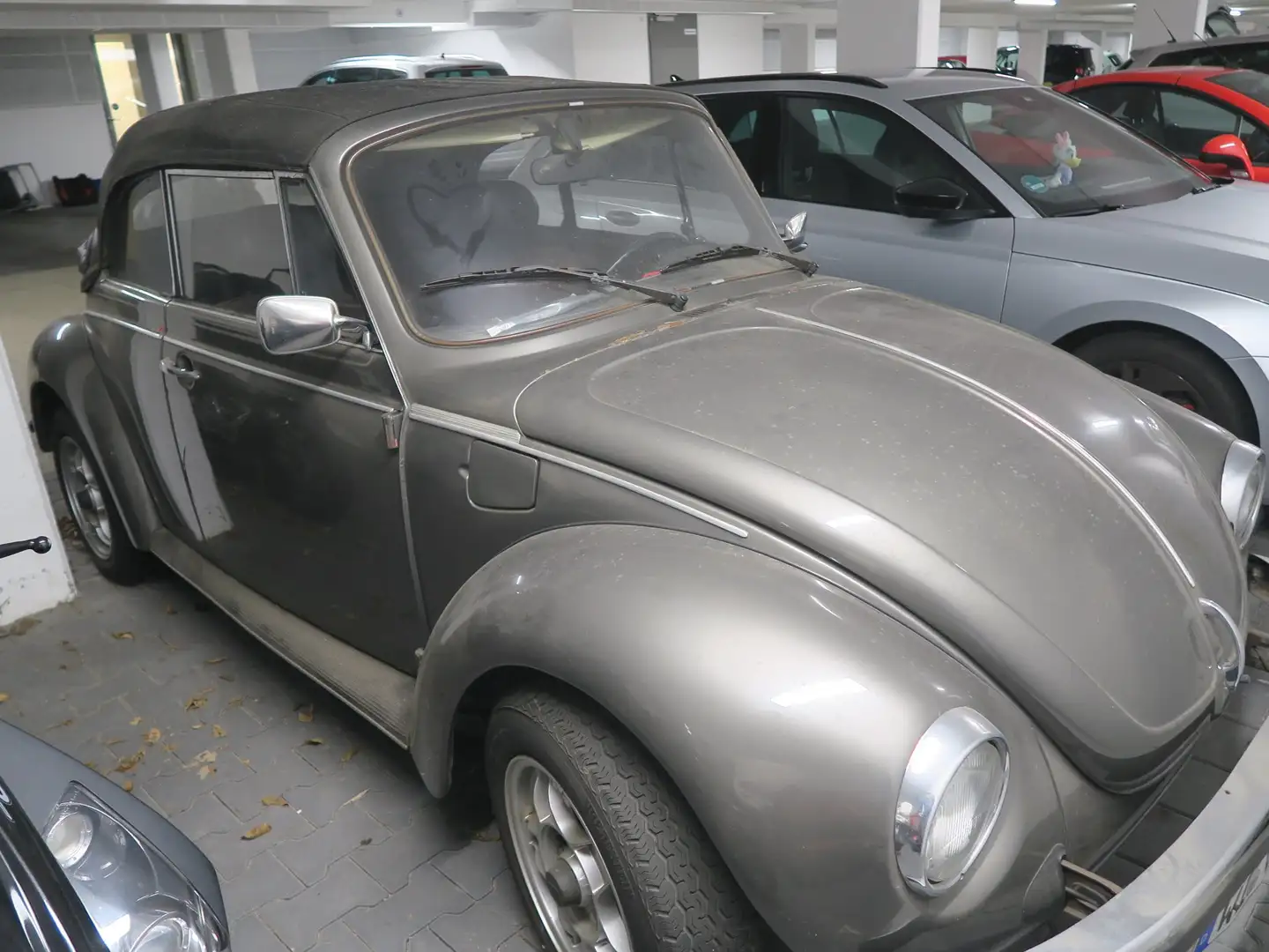 Volkswagen Käfer 1303 LS Cabrio Šedá - 2