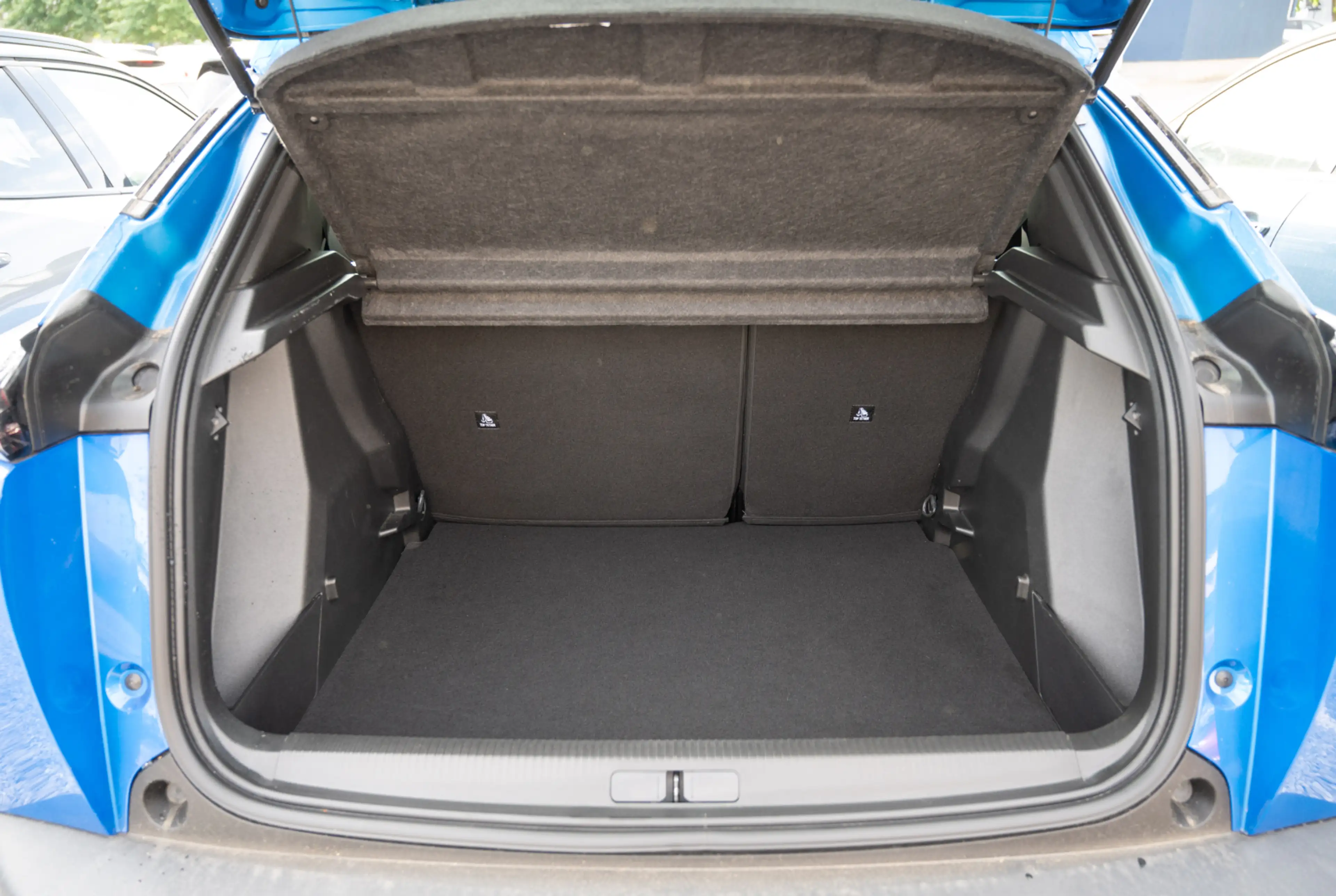 Peugeot 2008 Active Pack 1.2 PureTech 130 EAT *GW-TOP-DEAL* — photo 15