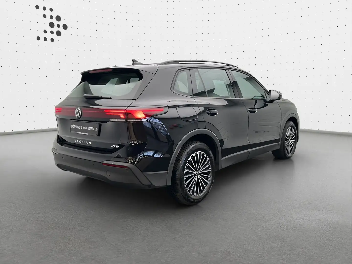 Volkswagen Tiguan Life 1.5 eTSI DSG*NAVI*AHK*KAM*SHZ*ASG*AC Schwarz - 2