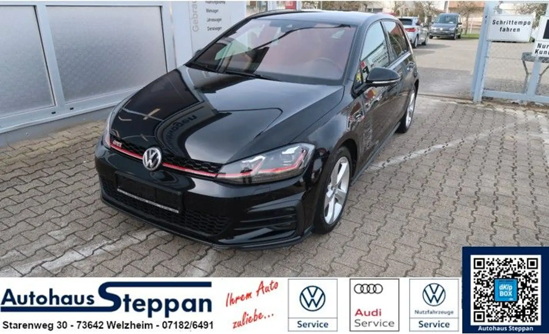 Volkswagen Golf GTI 2,0 TSI Performance +Navi+ACC+LED+APP Schwarz - 1