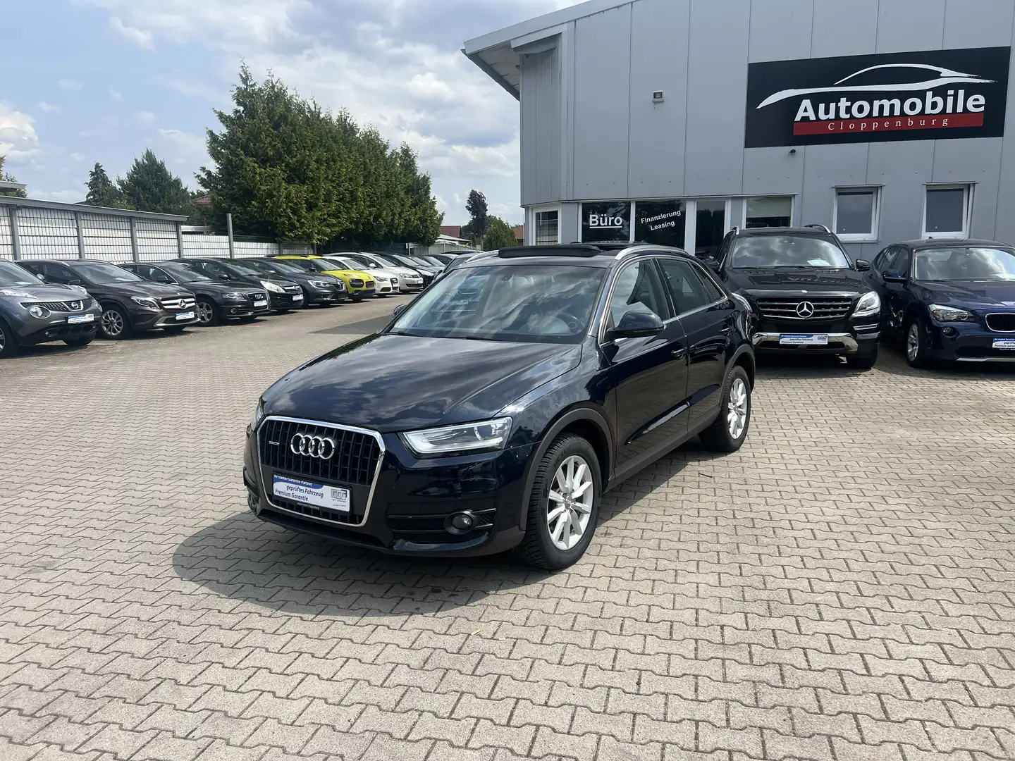 Audi Q3 2.0 TDI Quattro S-Tronic *Finanzierung möglich Blau - 1