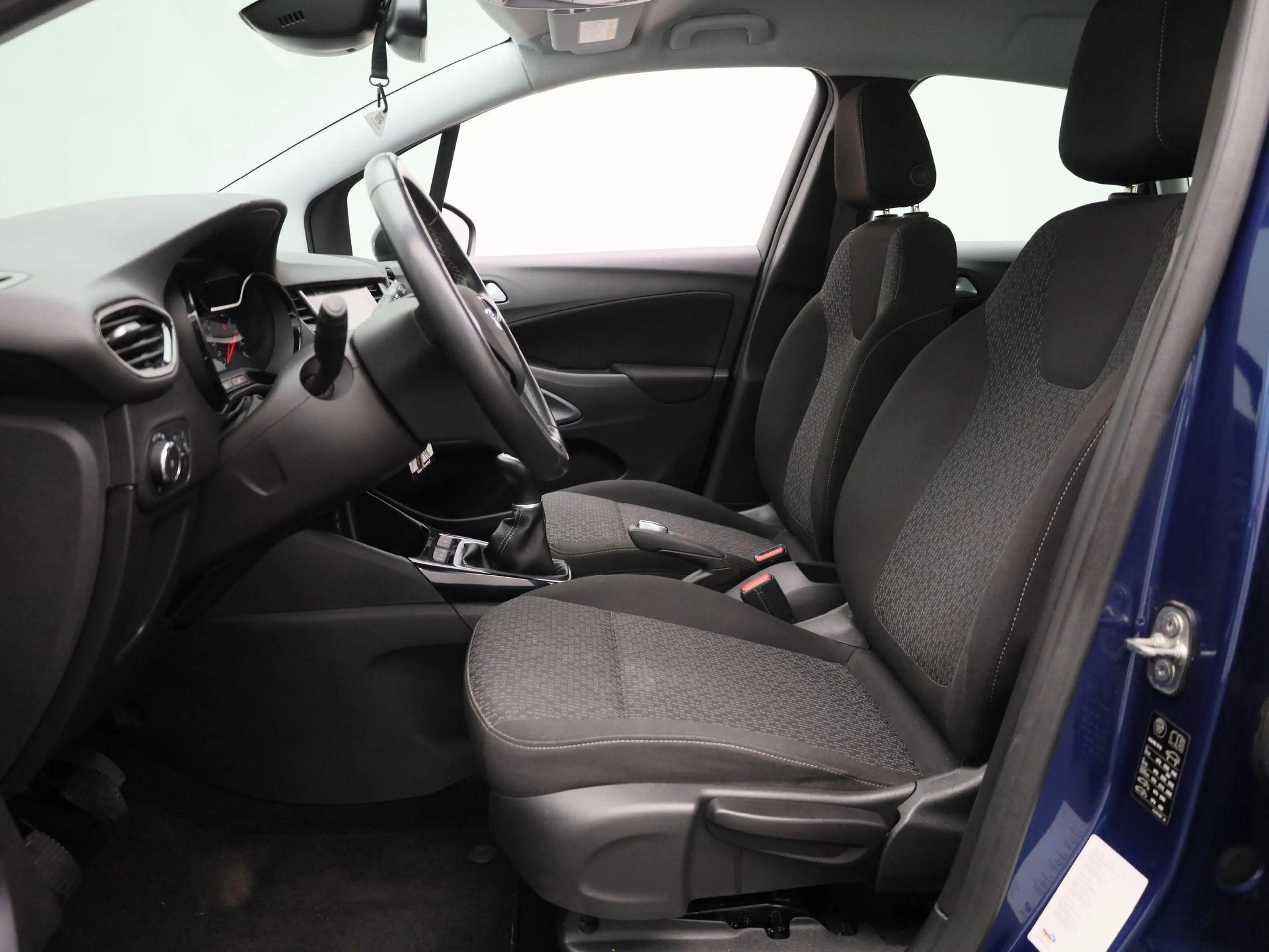 Opel Crossland X 1.2 60kW Edition — photo 10