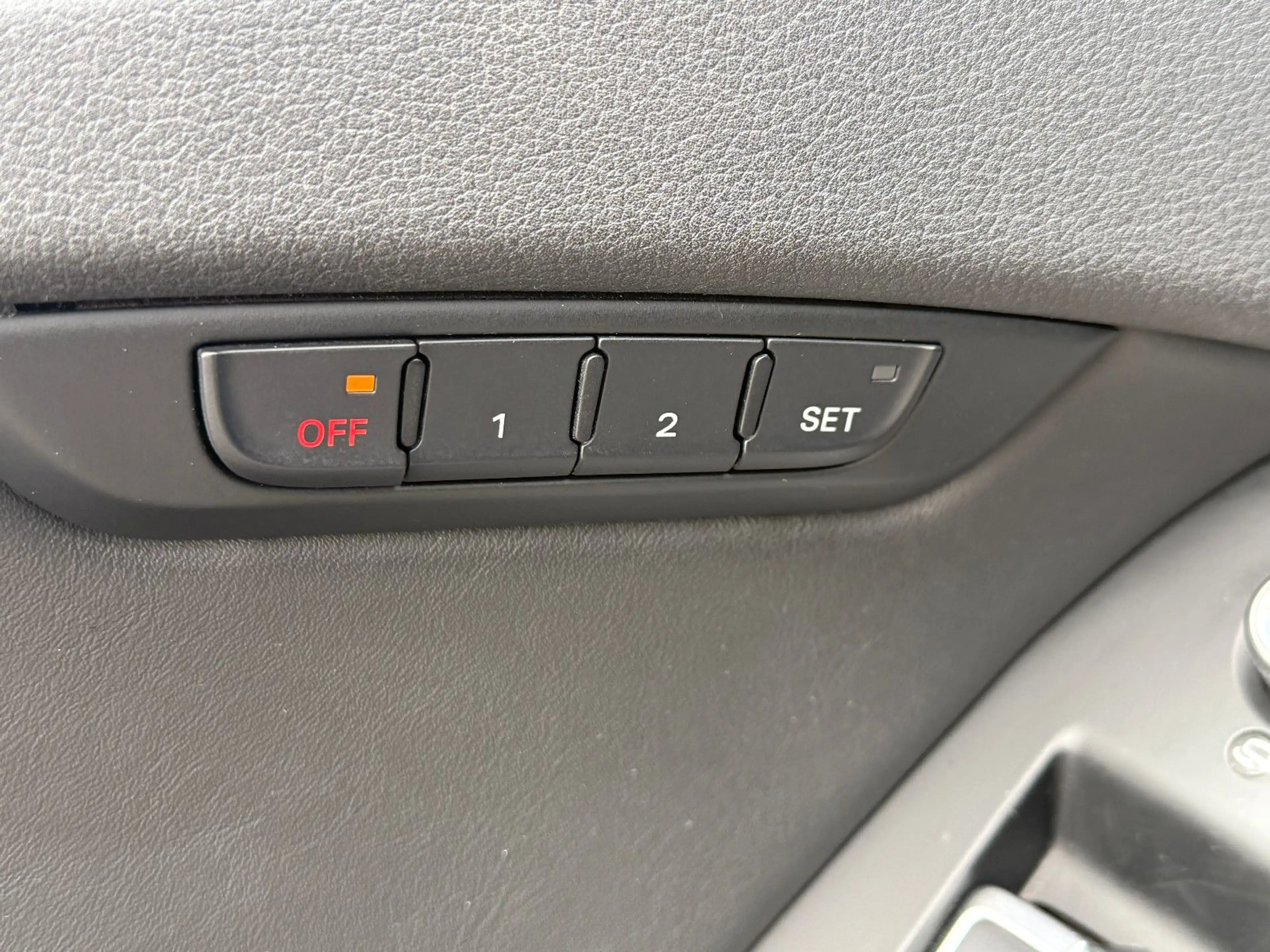Audi S4 Avant 3.0 TFSI quattro PANO/B&O/ACC — photo 15