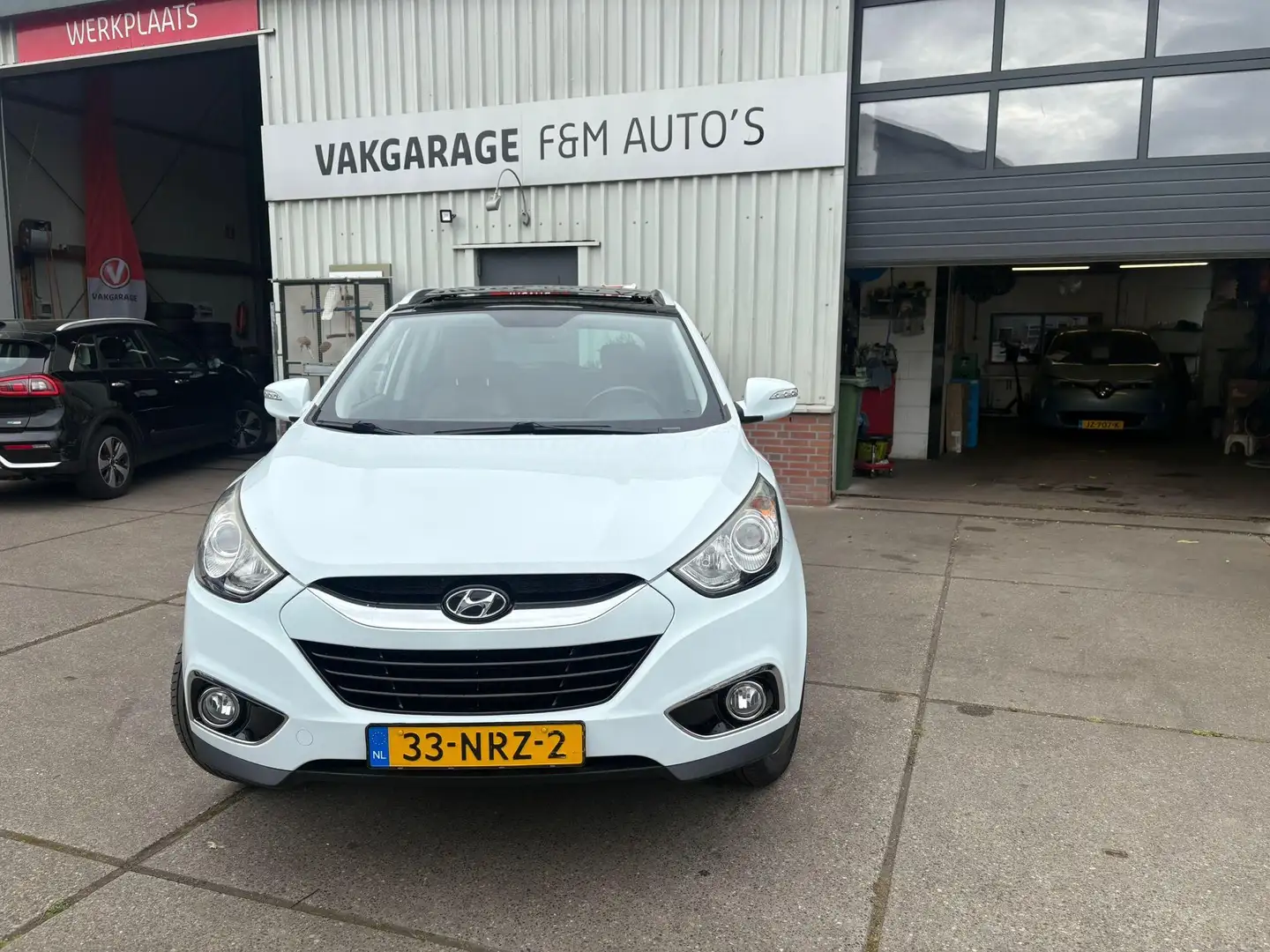 Hyundai iX35 2.0i i-Catcher Wit - 2