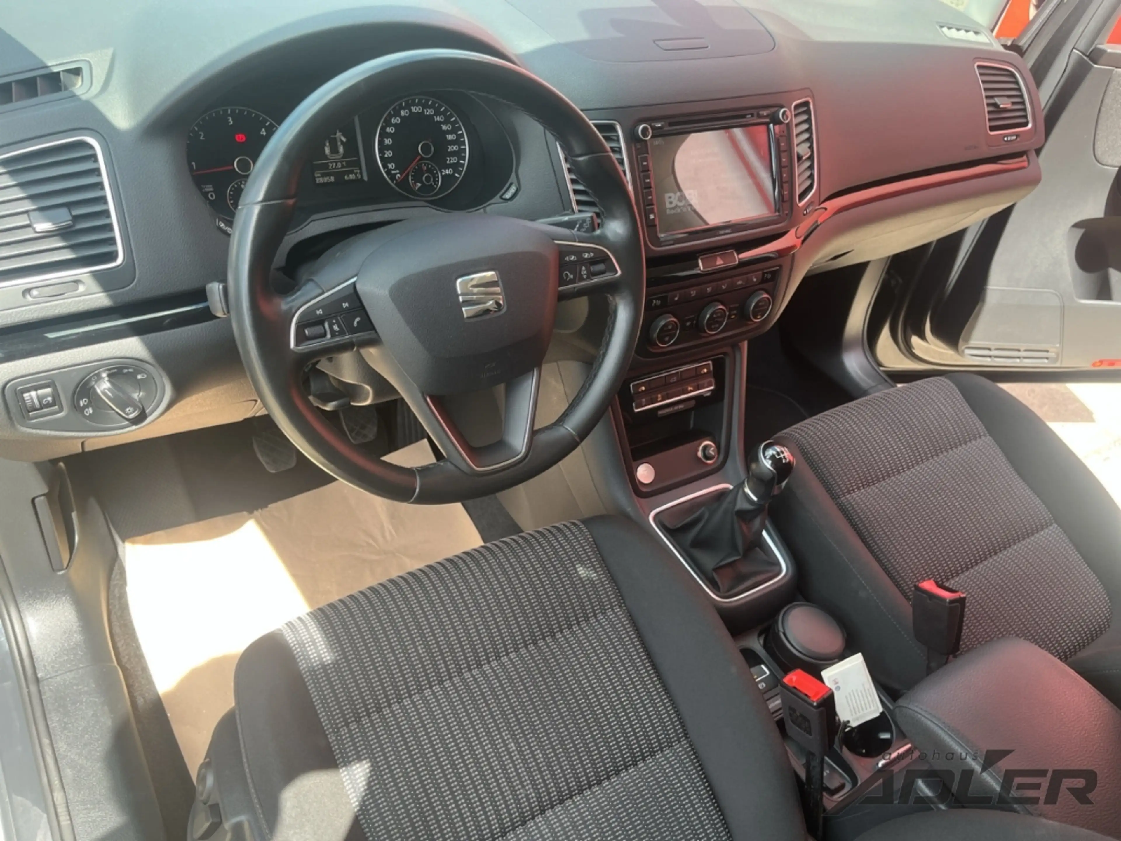 SEAT Alhambra Style 2.0 TDI KAMERA EL.SCHIEBE 3Z-KLIMA — photo 8