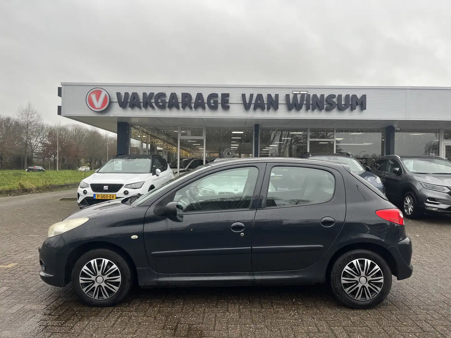 Peugeot 206 + 1.4 Millesim 200 5Drs Airco Nap Gri - 2