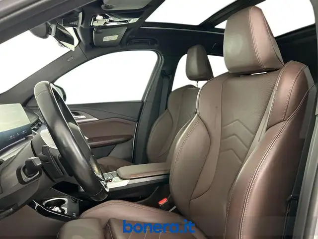 BMW X1 view 14