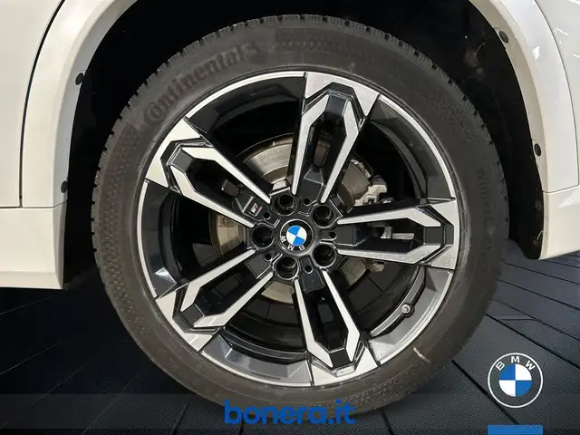 BMW X1 view 12