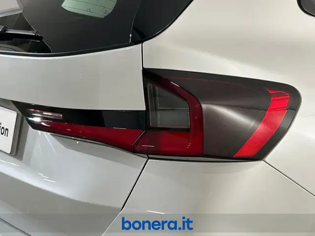 BMW X1 view 11