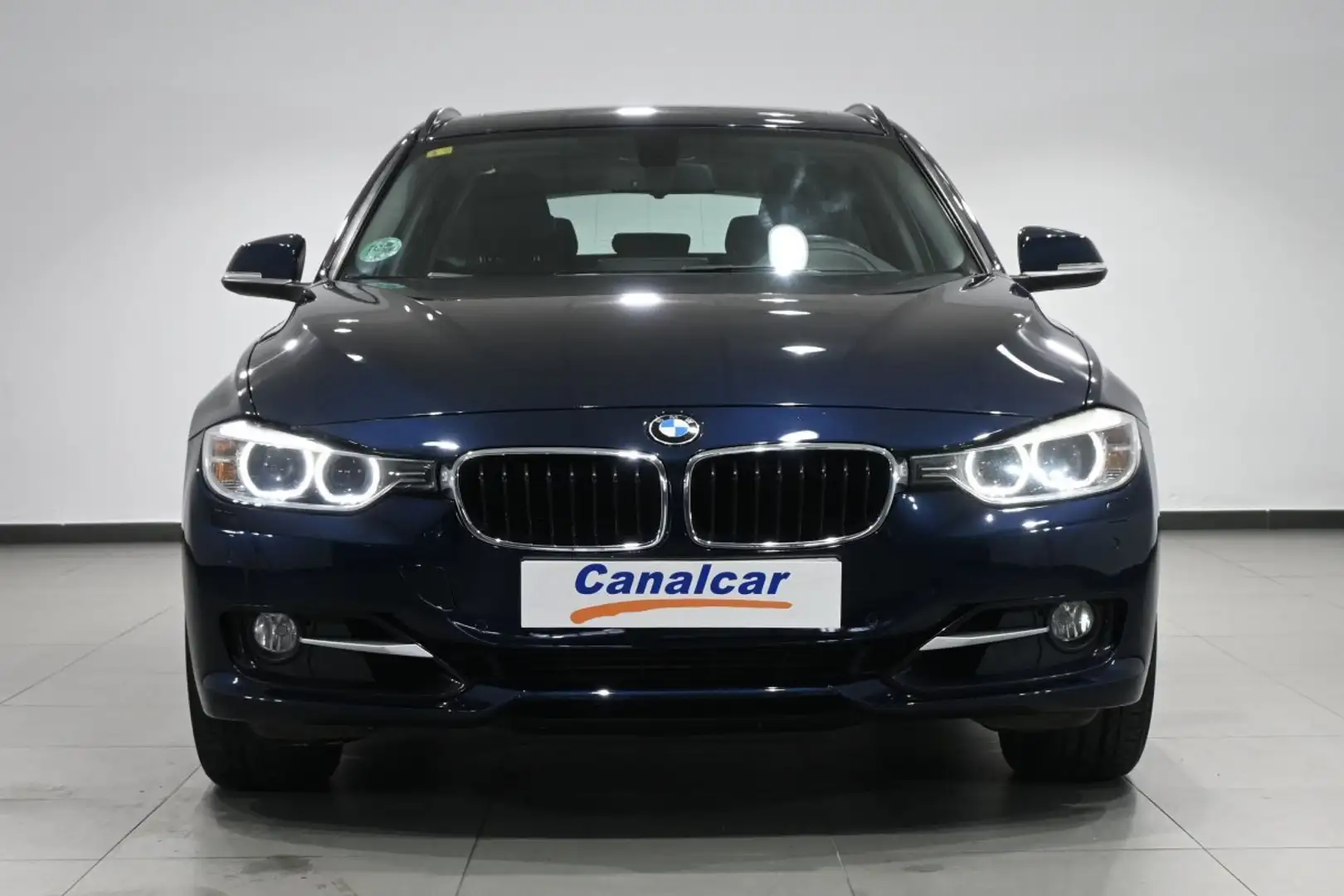 BMW 320 320i Touring xDrive (9.75) Azul - 2