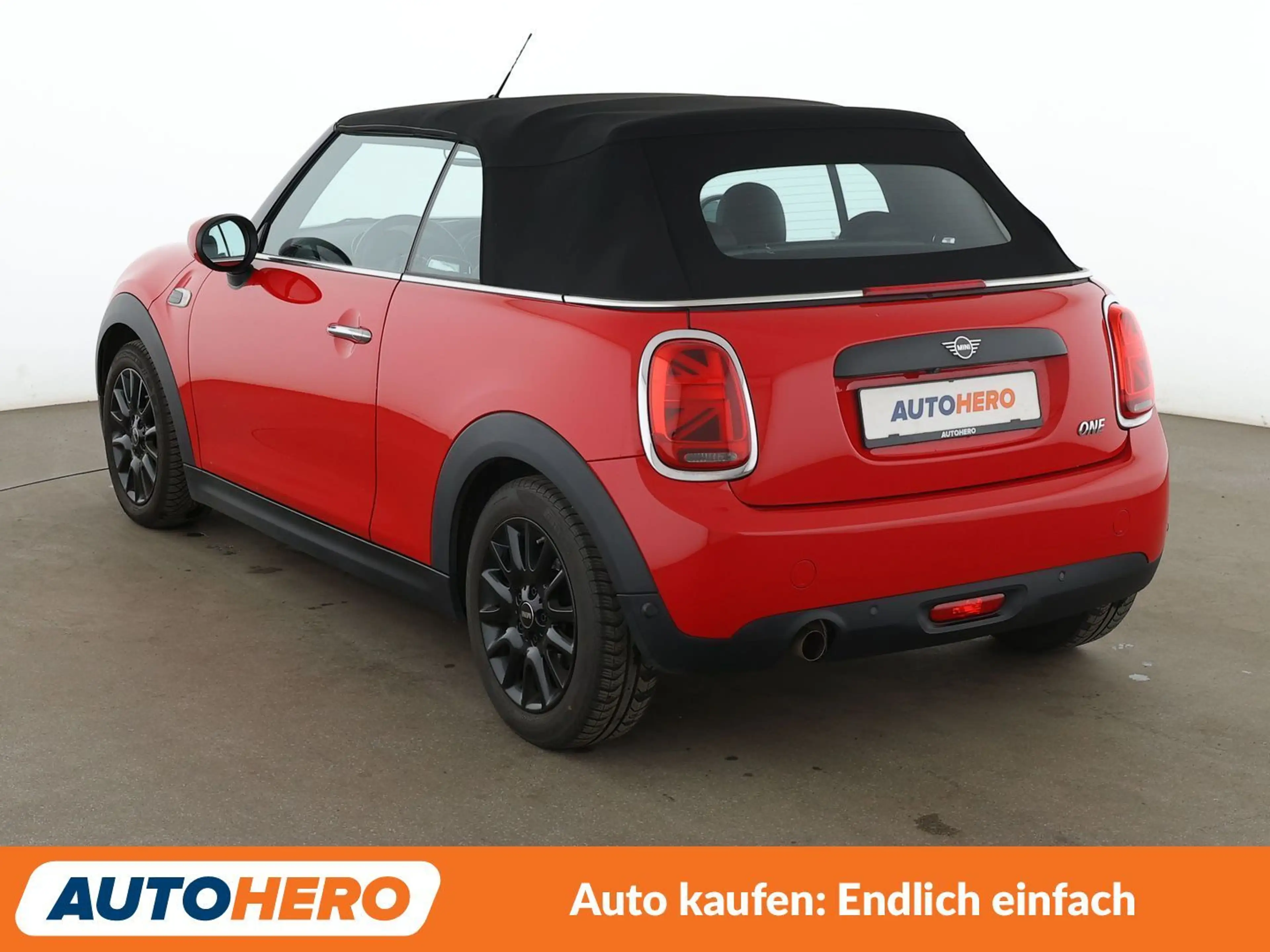 MINI One Cabrio One*NAVI*TEMPO*PDC*SHZ*LIM*ALU*KLIMA*APPLE* — photo 4