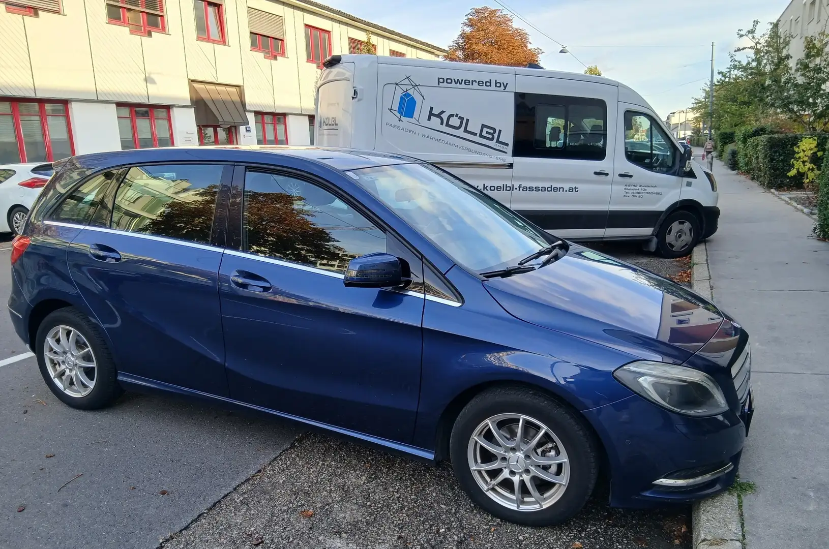 Mercedes-Benz 180 A Blau - 2