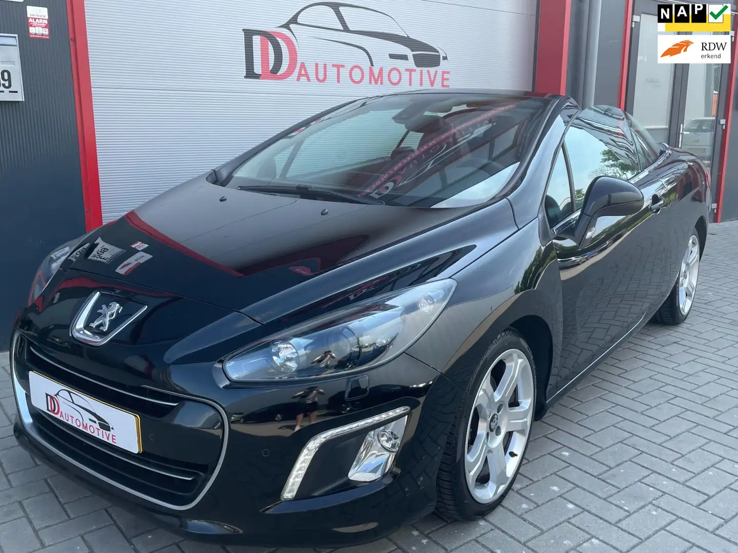 Peugeot 308 CC 1.6 THP Feline Cabrio AUT/MEMORYNAVI/XENON/CLIM Negro - 1