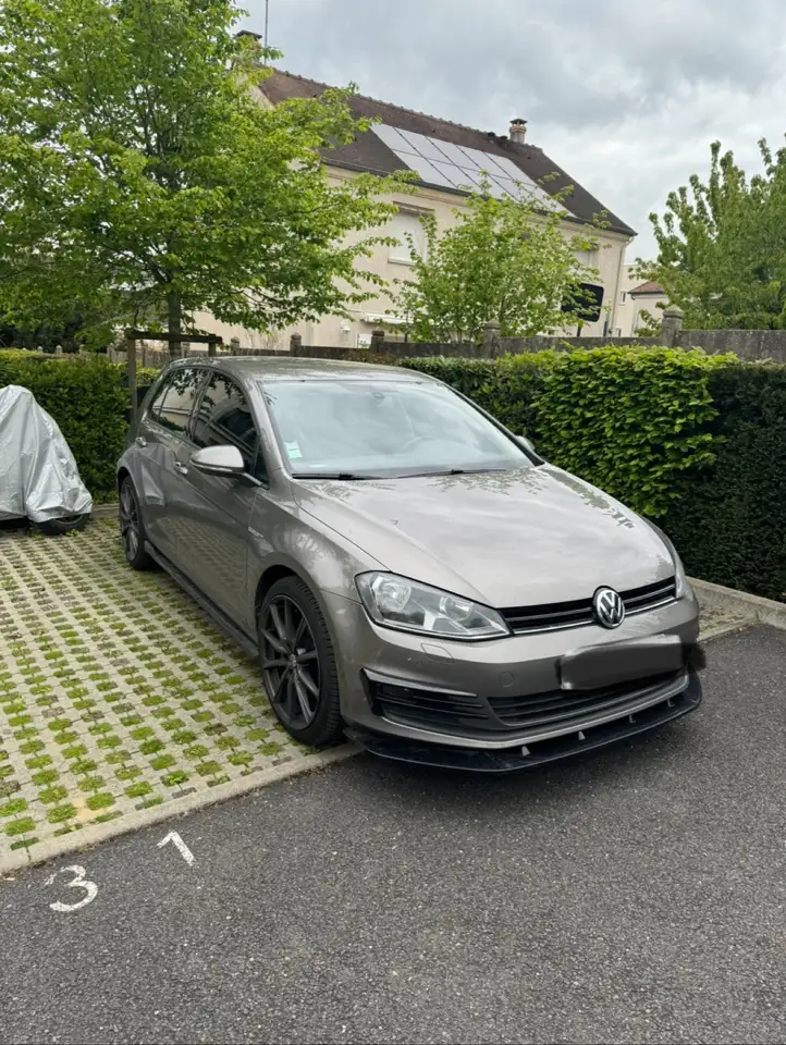 2014 Volkswagen Golf Golf Automático Sedán