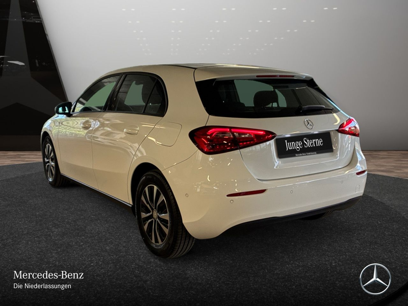 Mercedes-Benz A 180 7G — photo 10