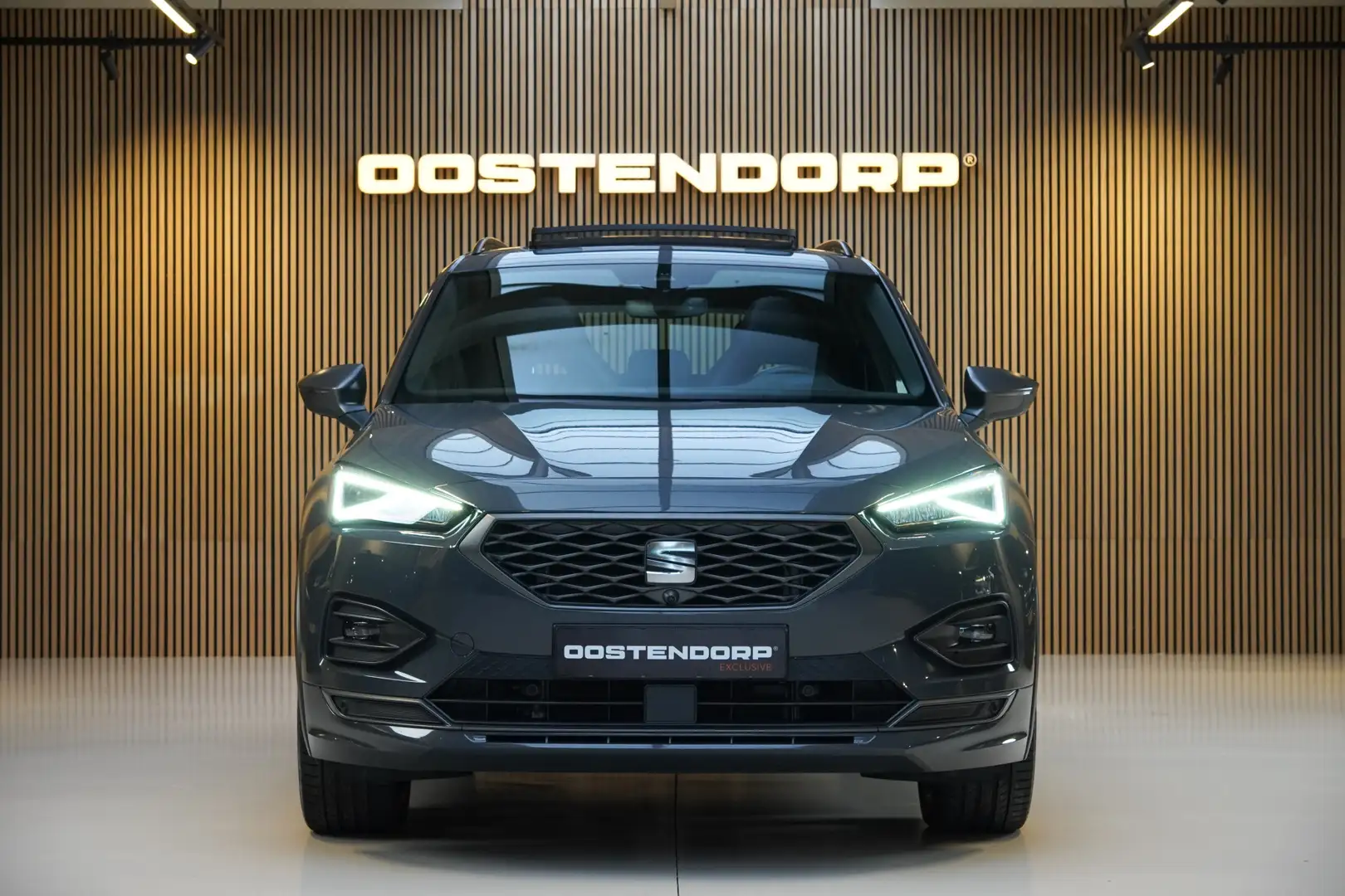 SEAT Tarraco 1.4TSI/245pk e-Hybrid PHEV FR|2023|Panoramadak|Mem Grijs - 2