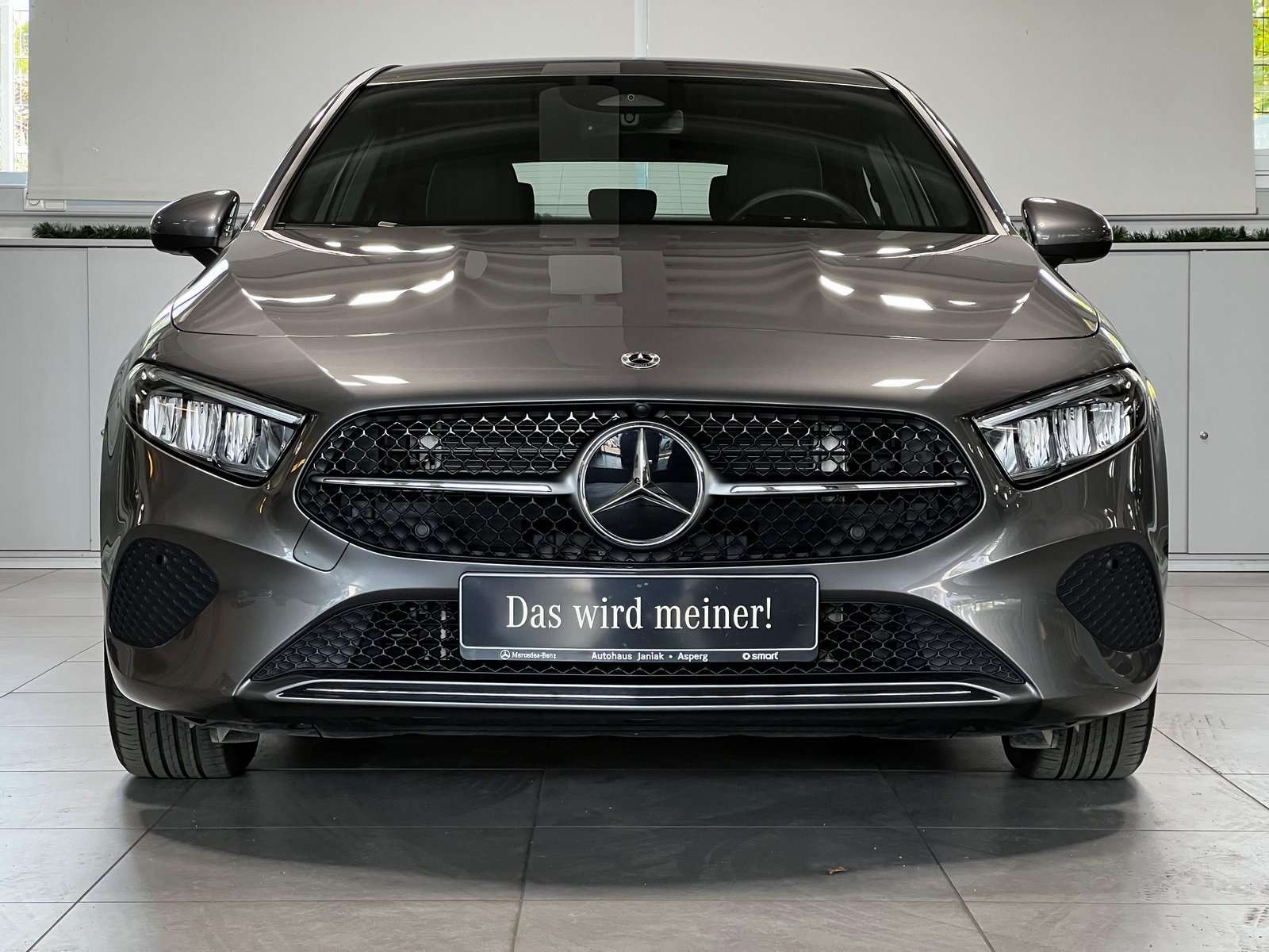 Mercedes-Benz A 180