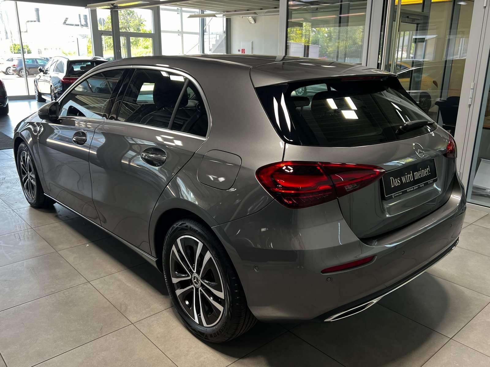 Mercedes-Benz A 180