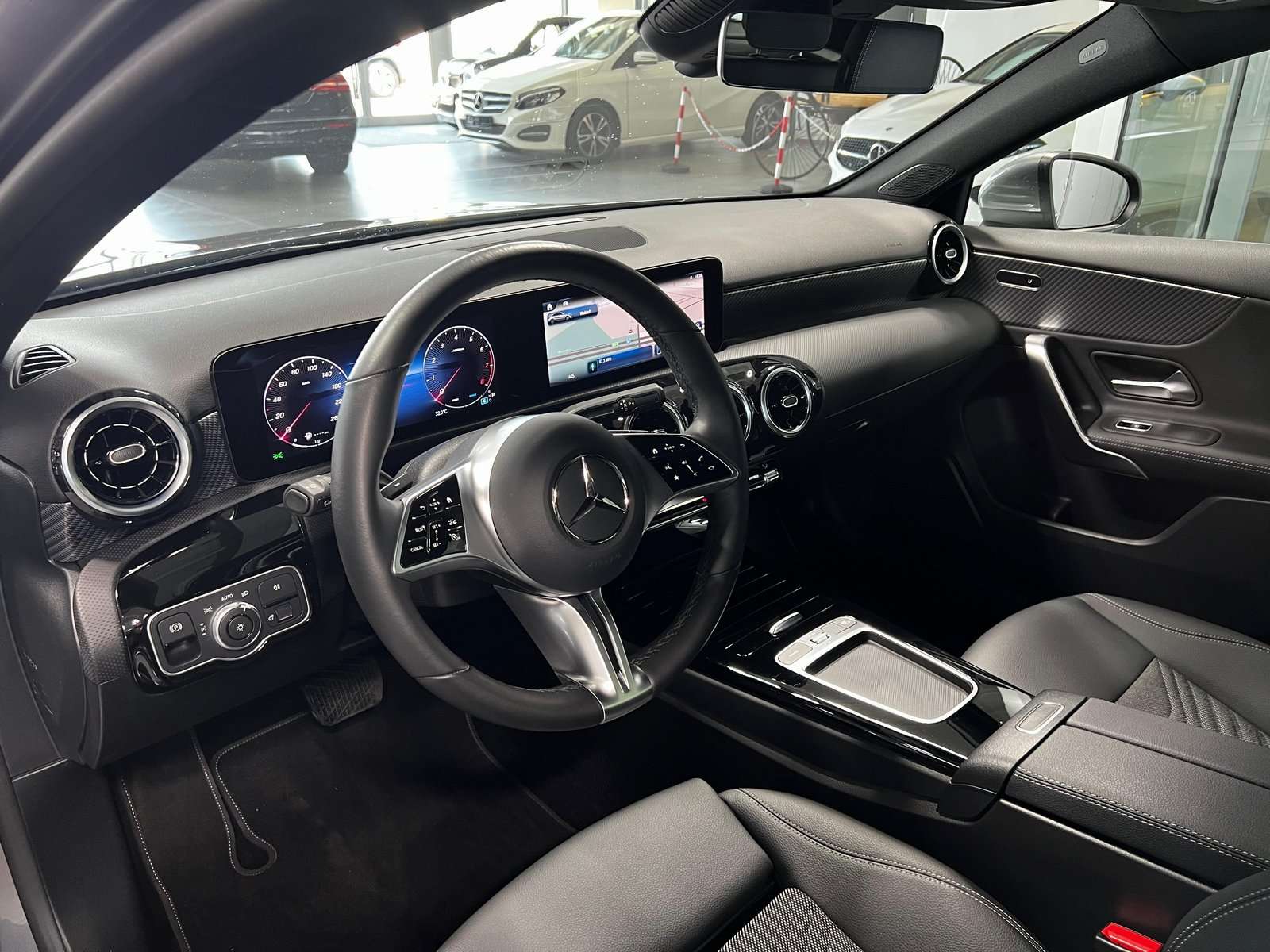 Mercedes-Benz A 180