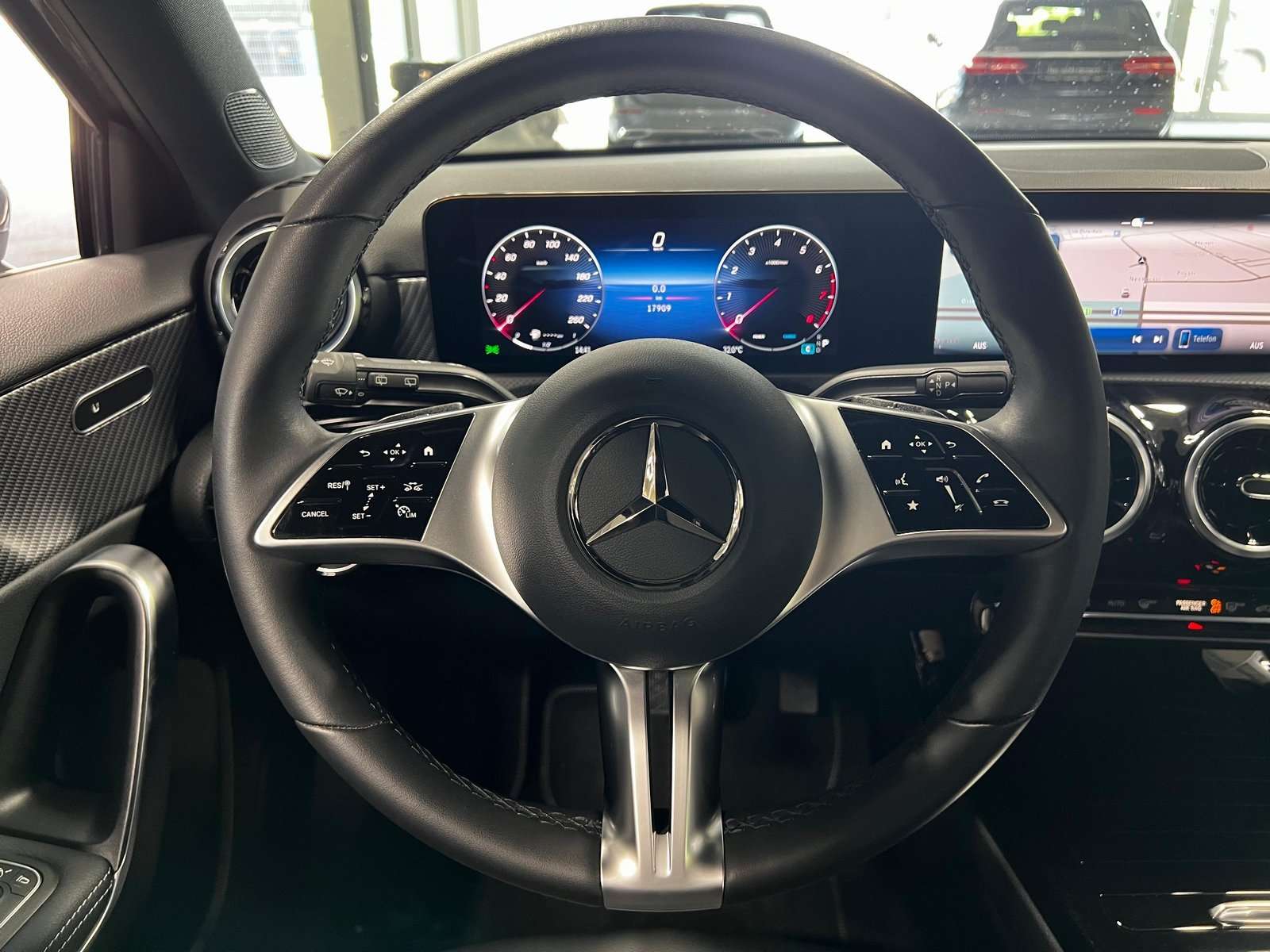 Mercedes-Benz A 180