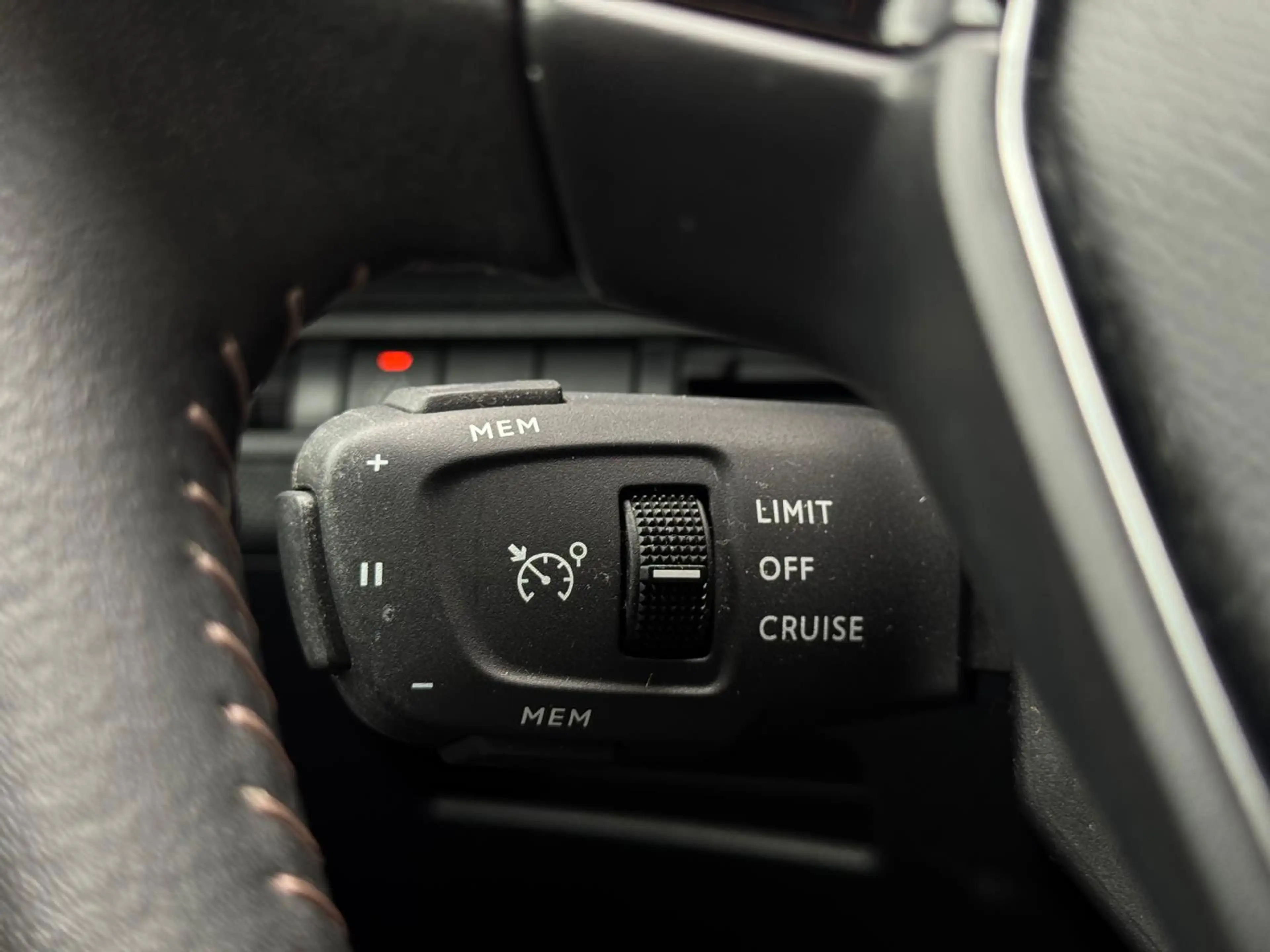Peugeot 3008 1.2 PureTech Active Pack Business | Camera | Lane — photo 14