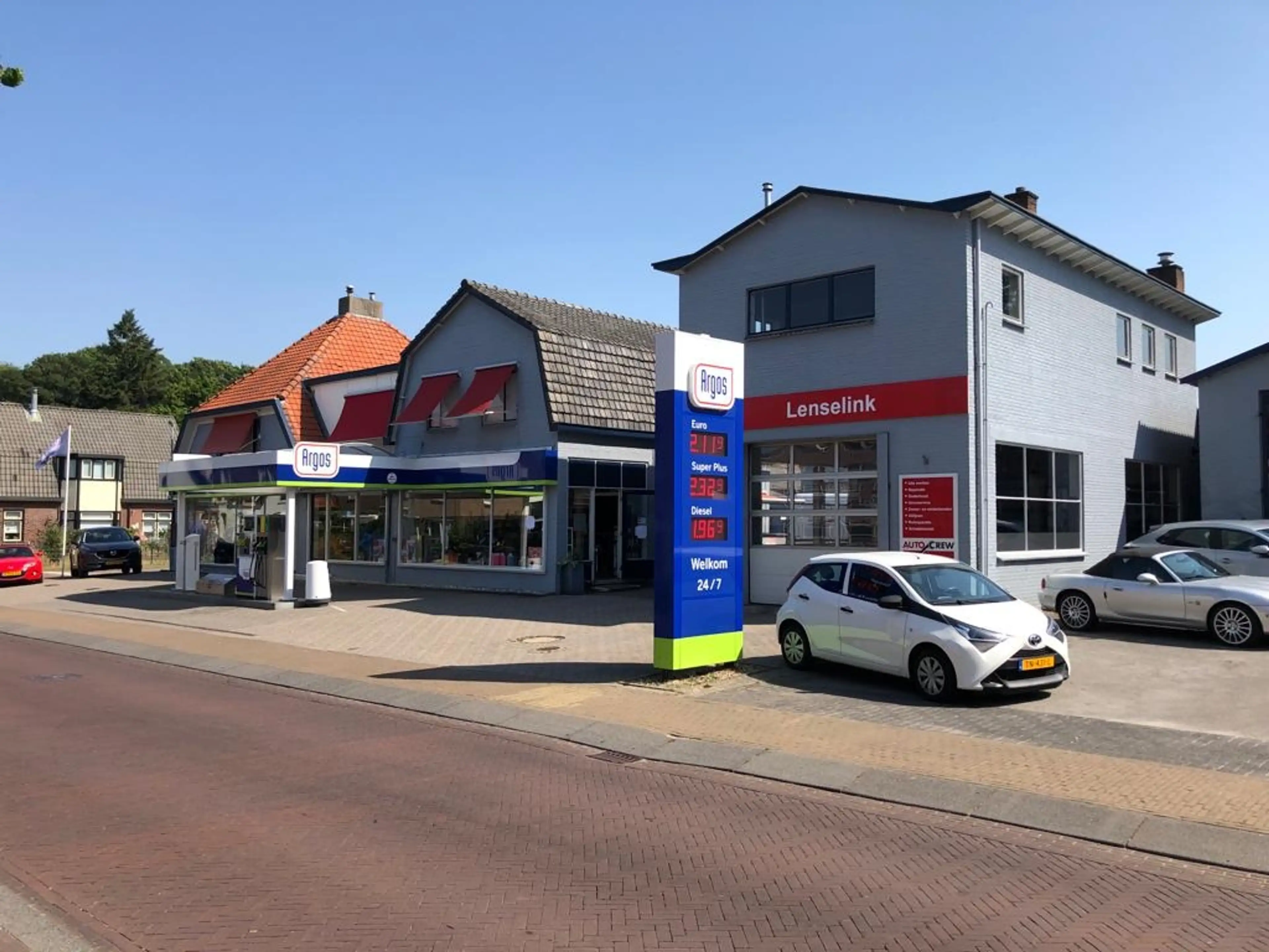 Nissan Micra 1.2 80pk CVT Connect Edition | AUTOMAAT | — photo 2