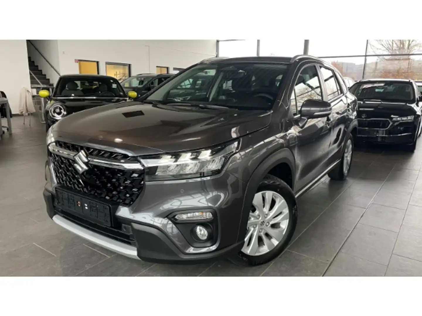 Suzuki SX4 S-Cross Comfort 1.4 AT Facelift Navi LED ACC Kamera SitzHZ Grau - 1