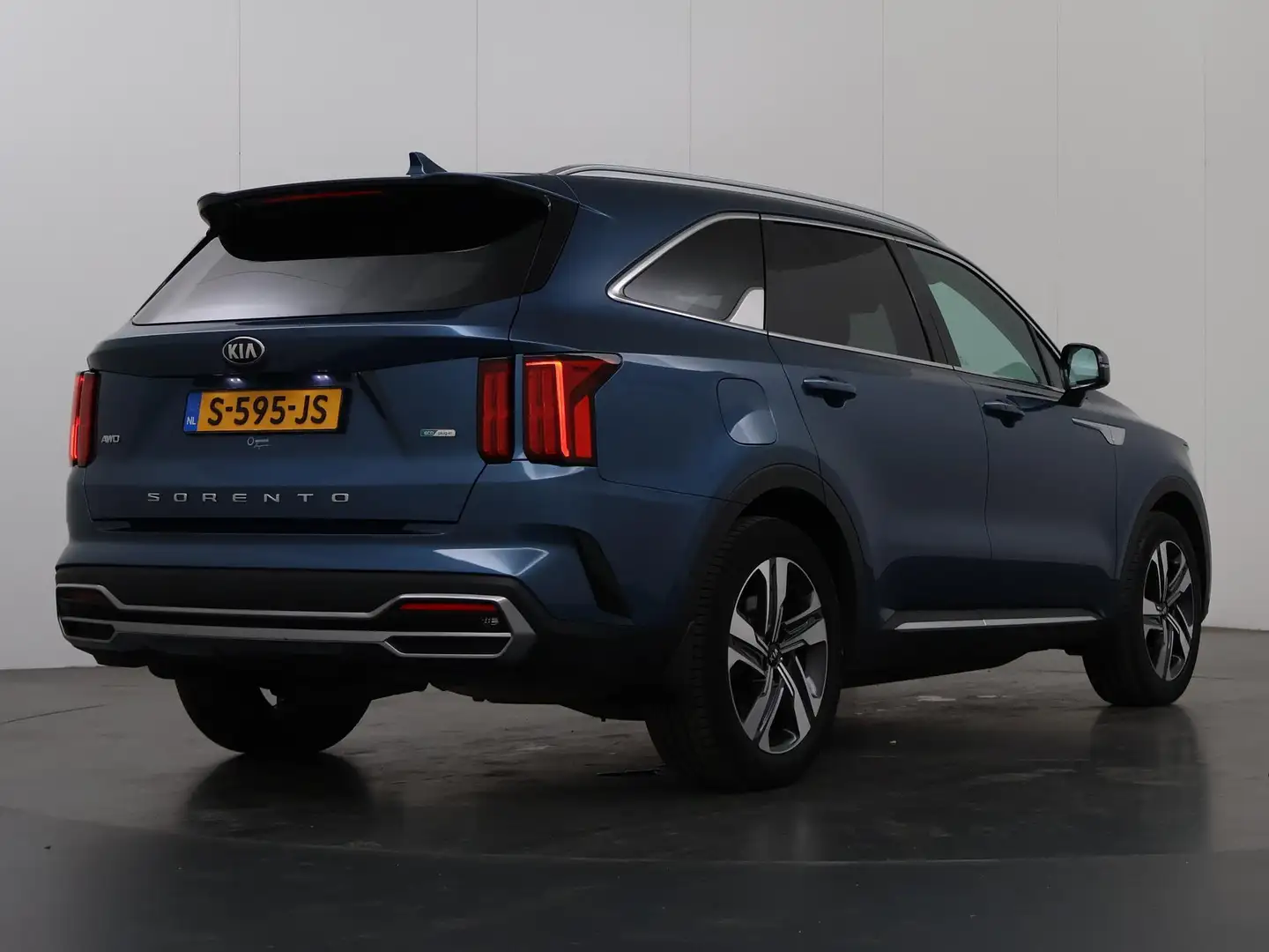 Kia Sorento 1.6 T-GDI Plug-in Hybrid 4WD DynamicPlusLine 7p. | Modrá - 2