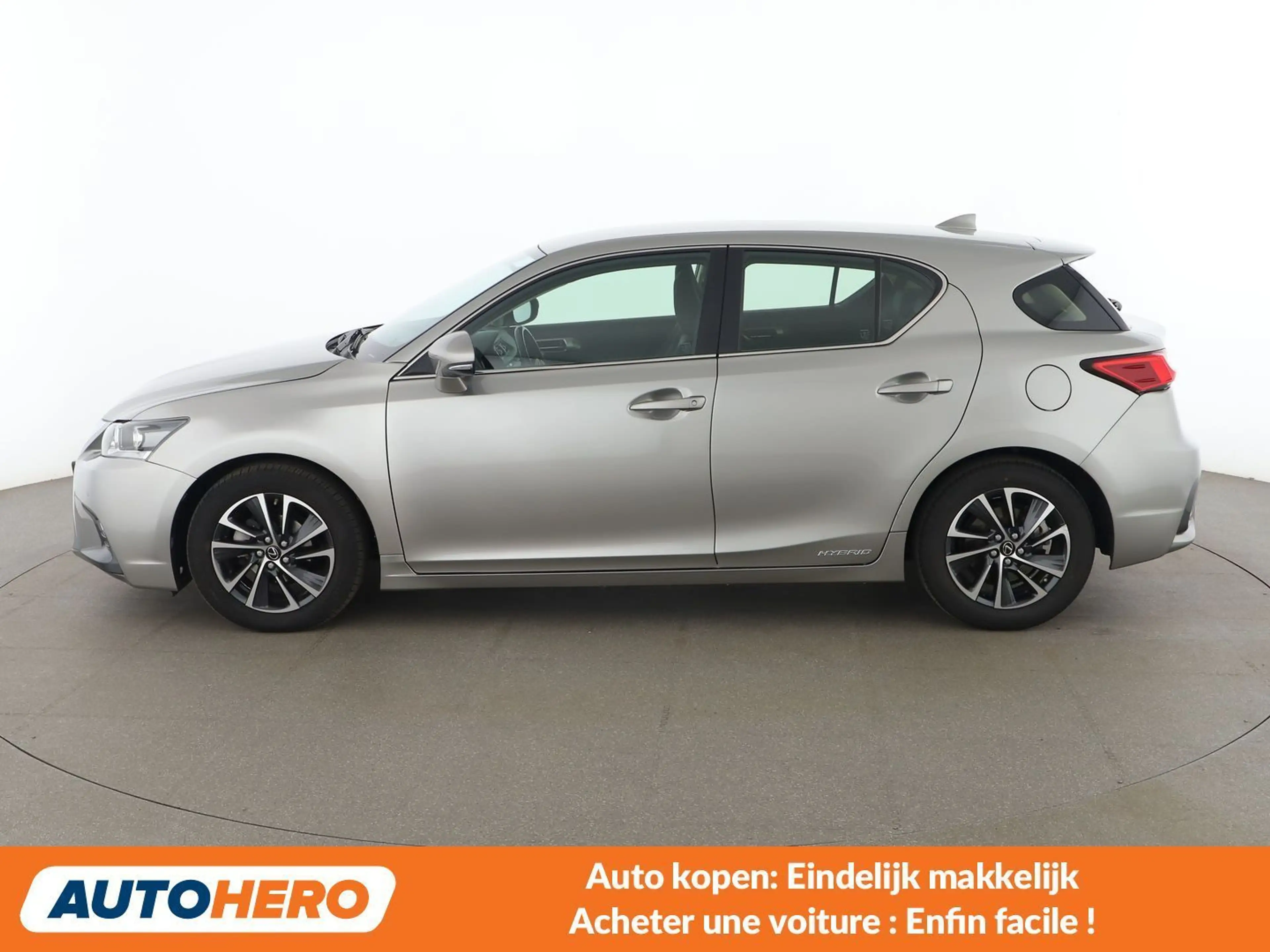 Lexus CT 200h CT 200h — photo 3