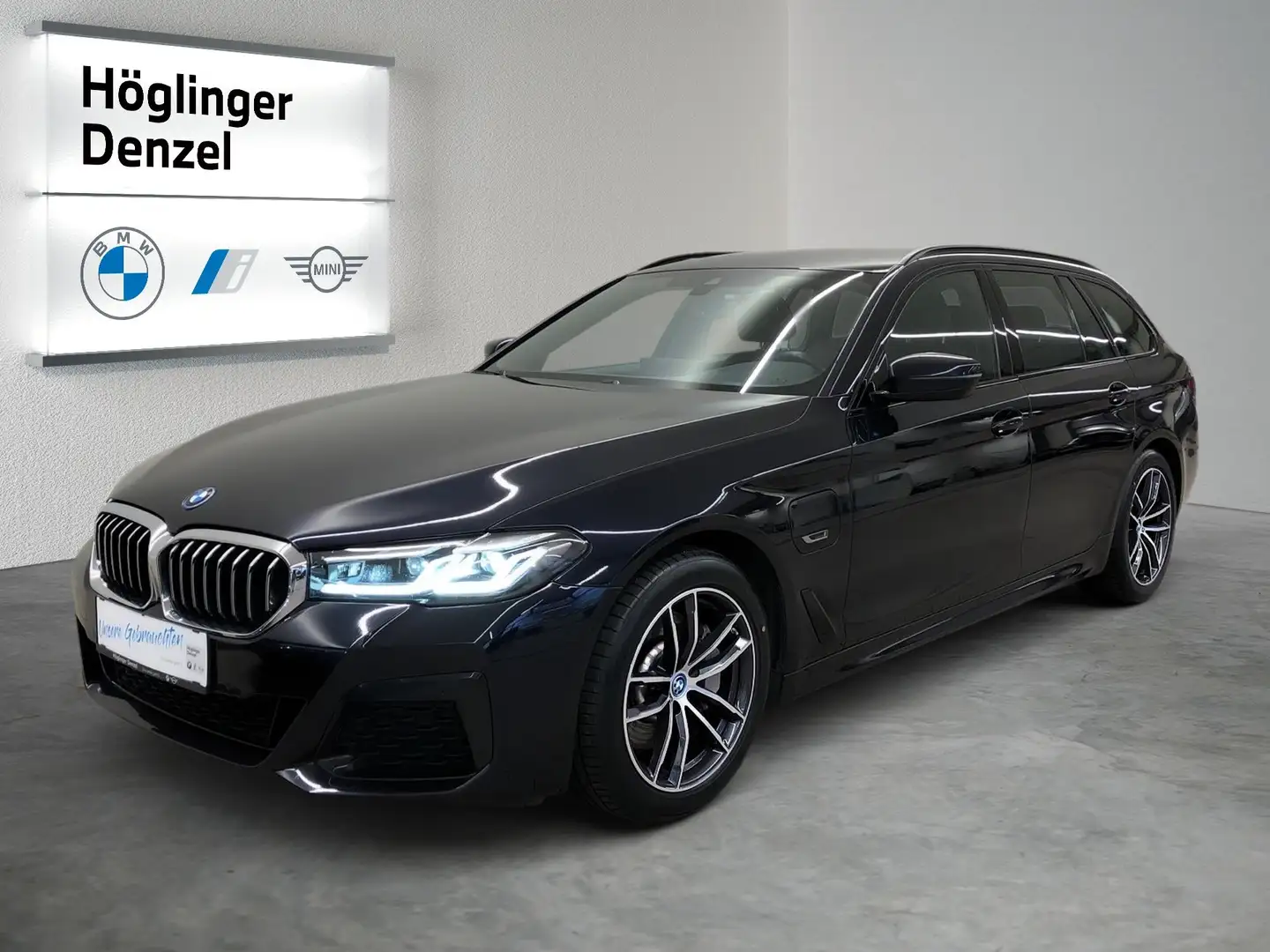 BMW 530 e xDrive Schwarz - 2