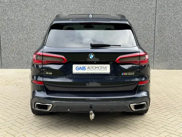 BMW X5 view 6