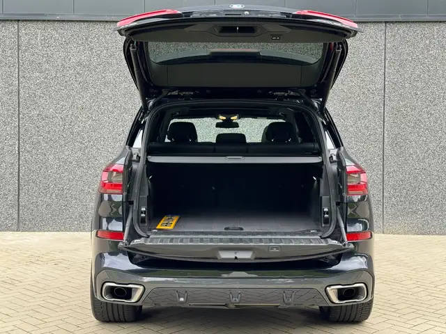 BMW X5 view 15