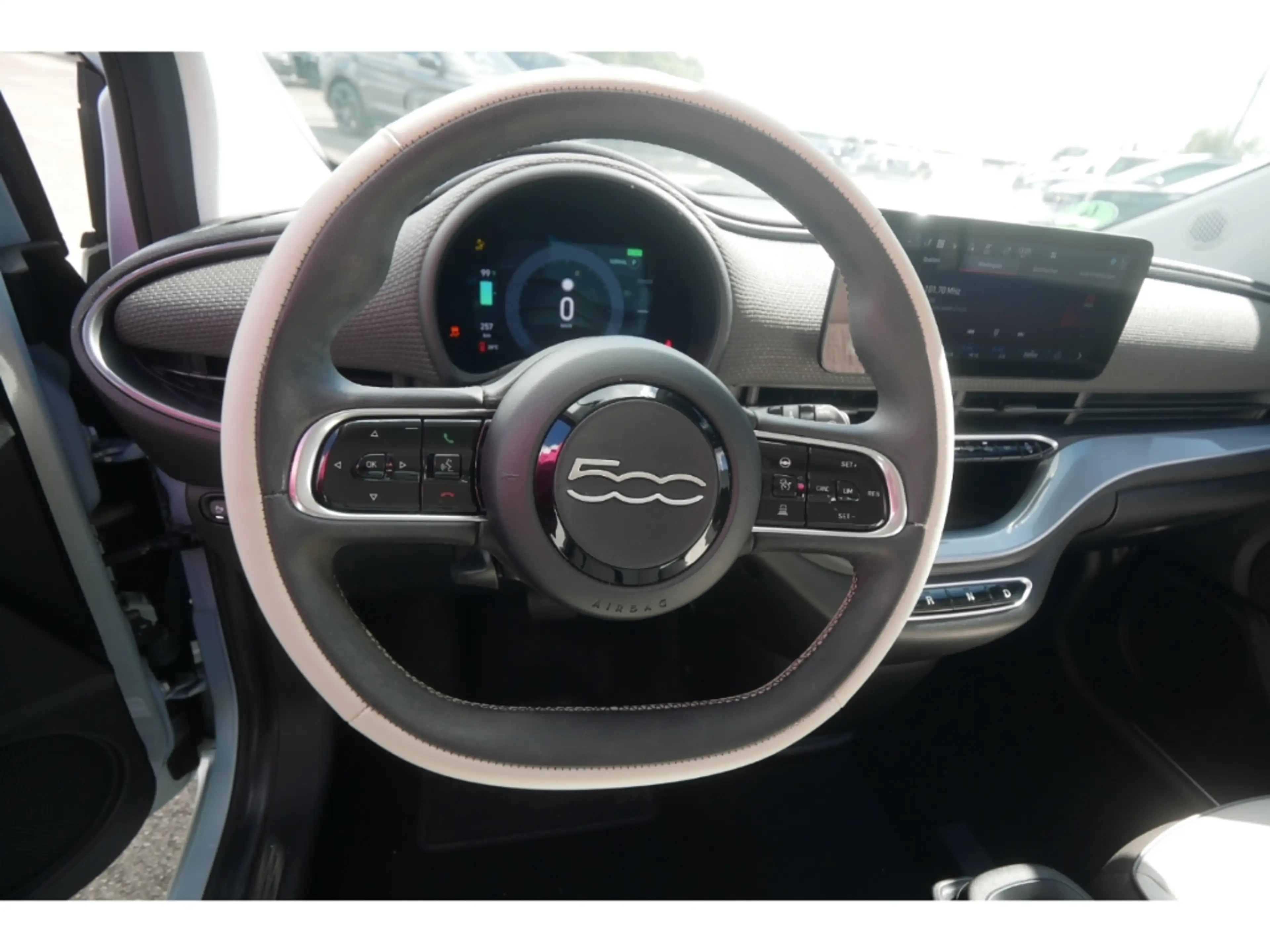 Fiat 500e BY BOCELLI AT 42 Kwh 118PS LED NAVI WINTER — photo 10