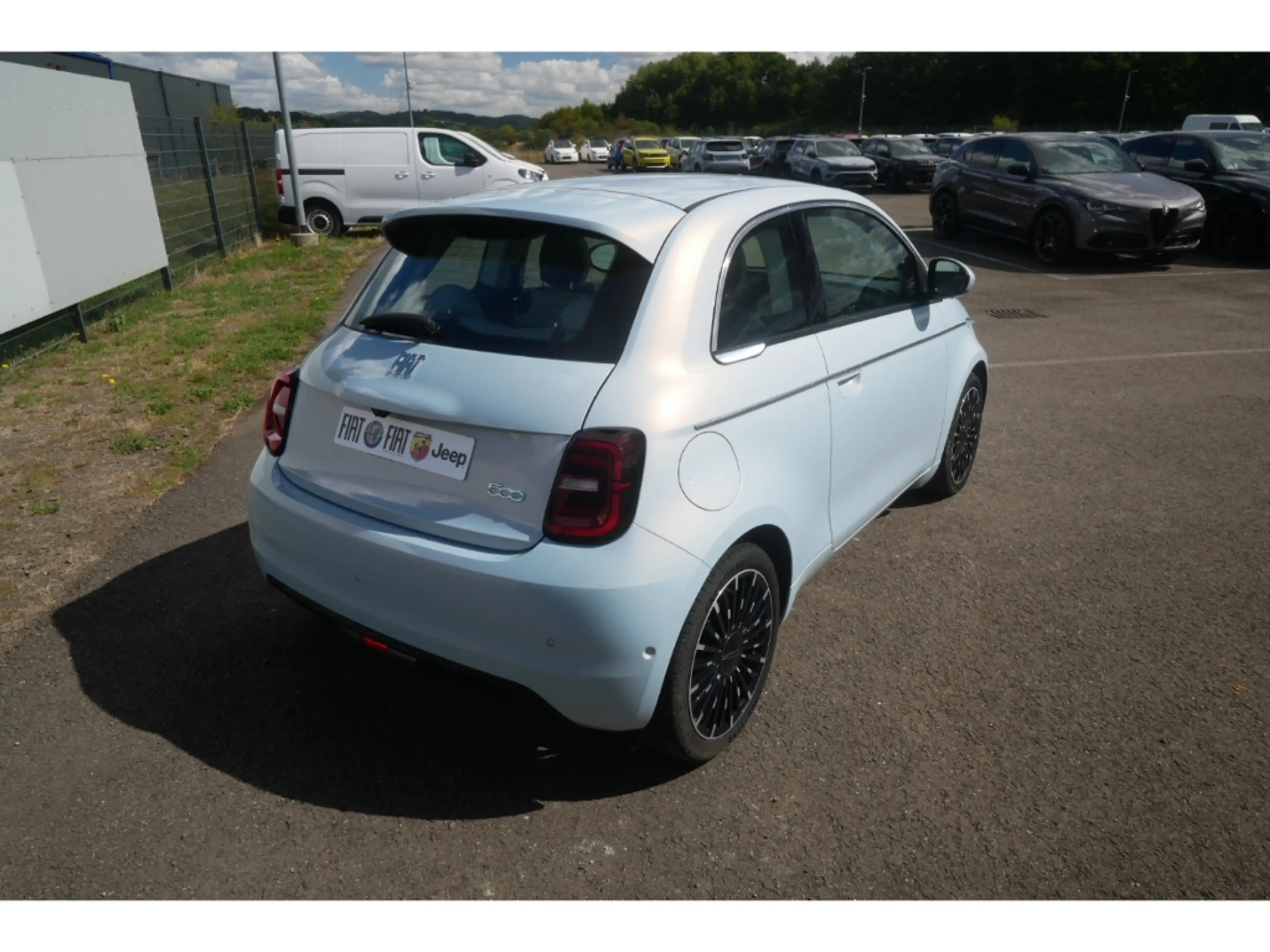 Fiat 500e BY BOCELLI AT 42 Kwh 118PS LED NAVI WINTER — photo 3
