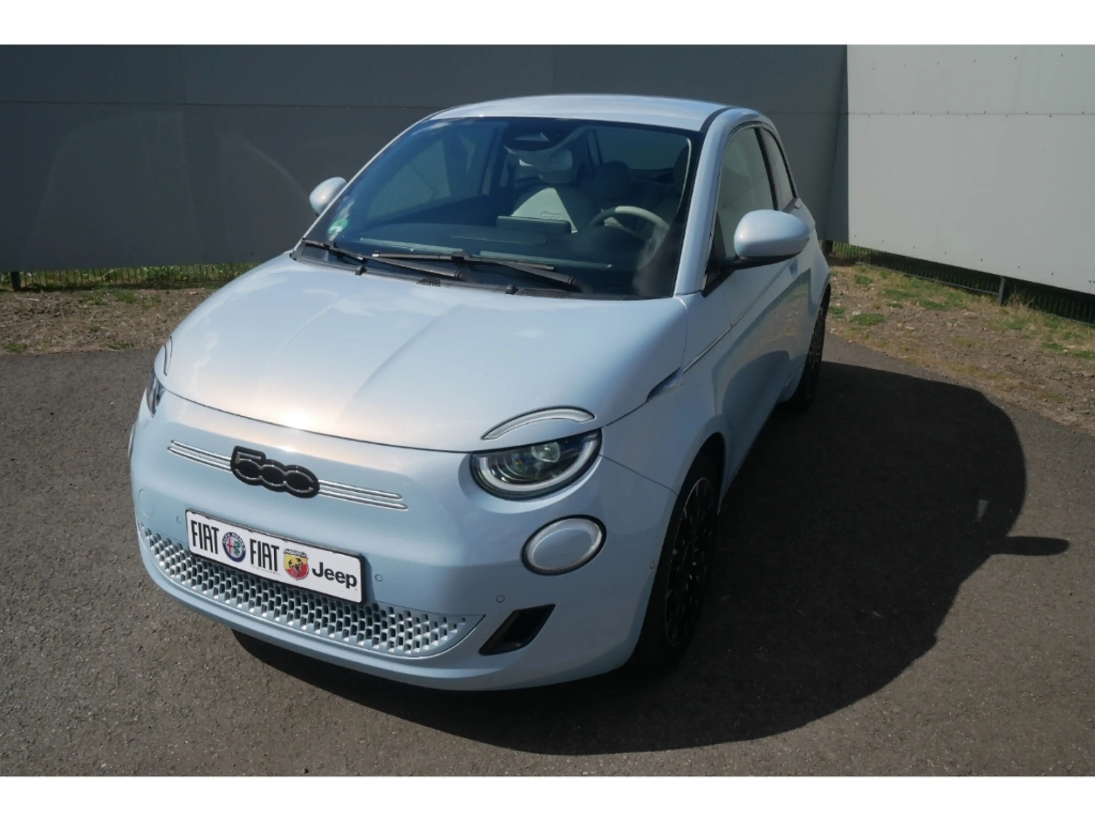 Fiat 500e BY BOCELLI AT 42 Kwh 118PS LED NAVI WINTER — photo 7