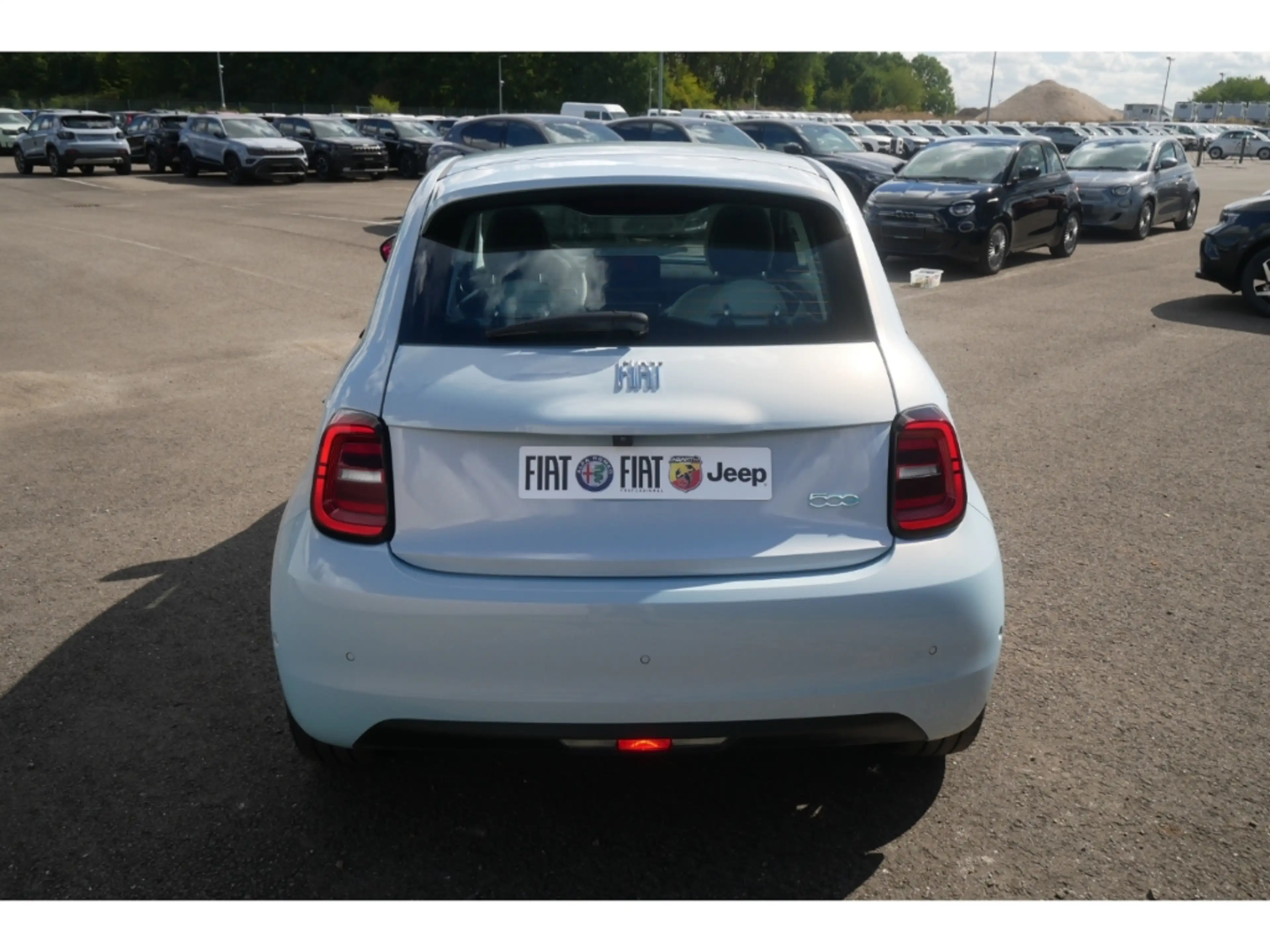 Fiat 500e BY BOCELLI AT 42 Kwh 118PS LED NAVI WINTER — photo 4