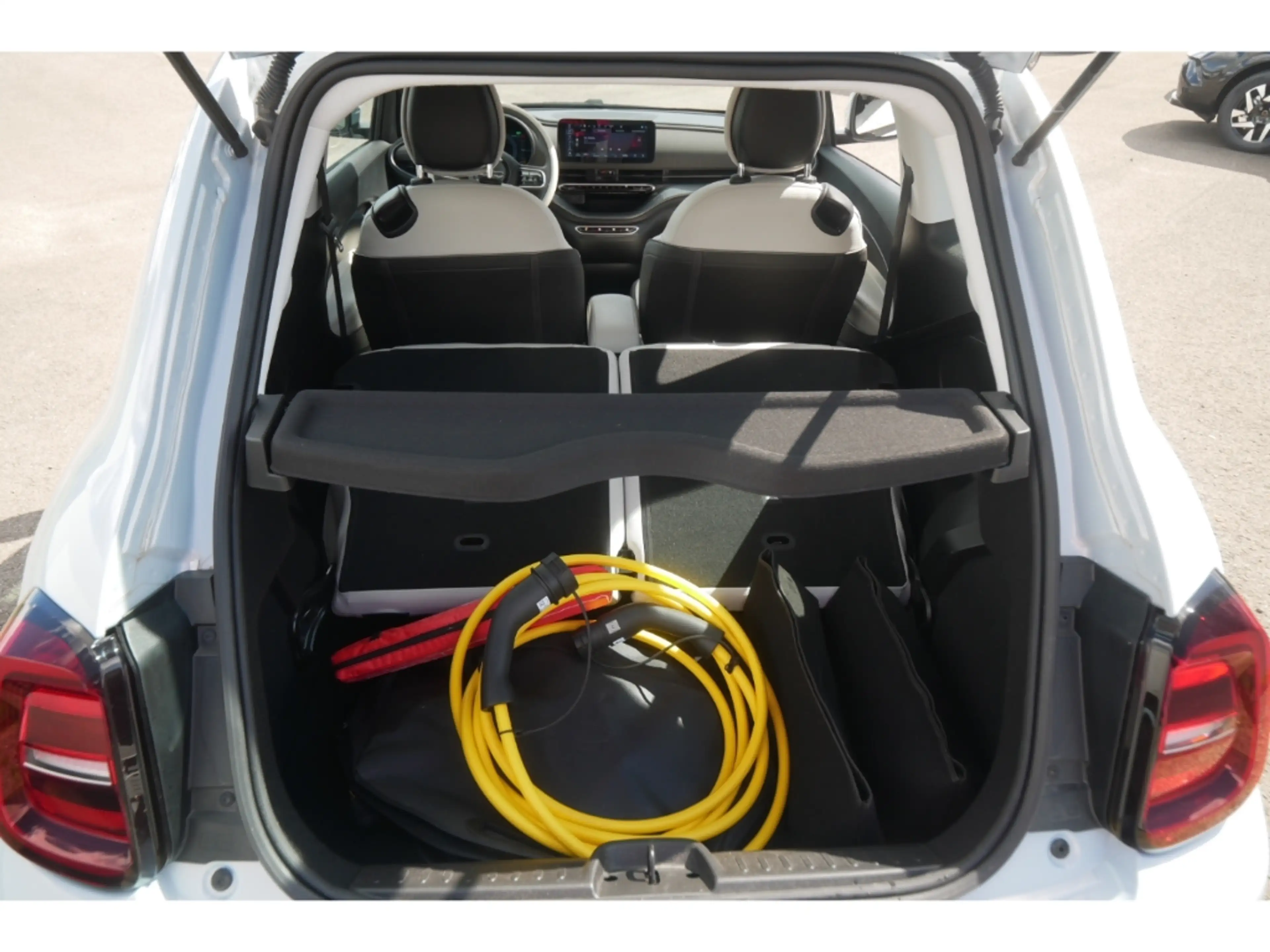 Fiat 500e BY BOCELLI AT 42 Kwh 118PS LED NAVI WINTER — photo 16