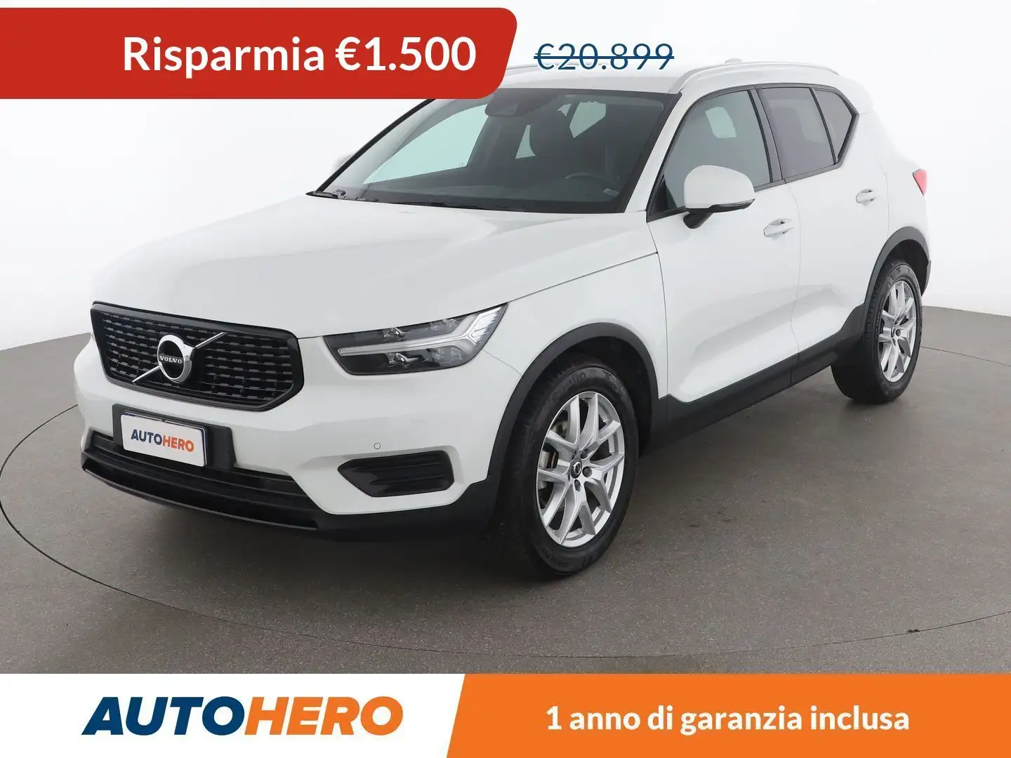 Volvo XC40 2.0 D3 Momentum Bianco - 1