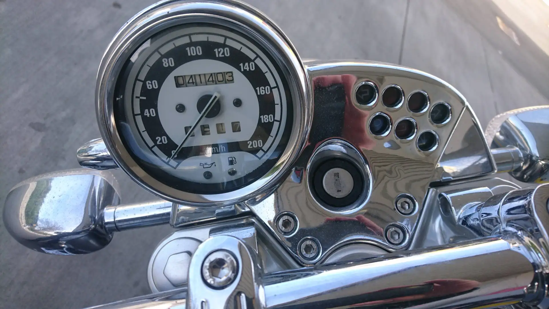 BMW R 1200 C Plateado - 2