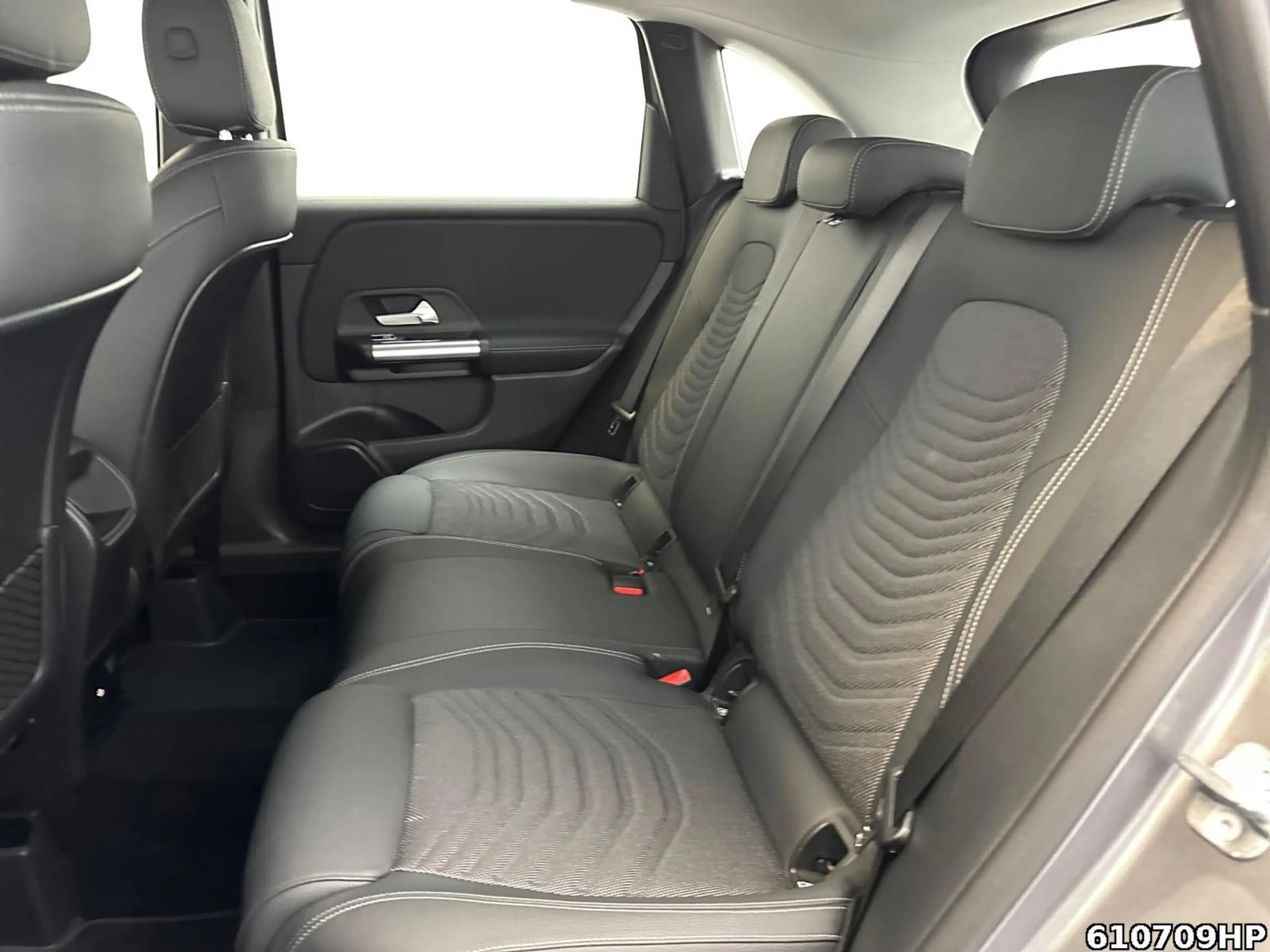 Mercedes-Benz B 200 Progressive  AHK Kamera CarPlay EASYPACK — photo 13