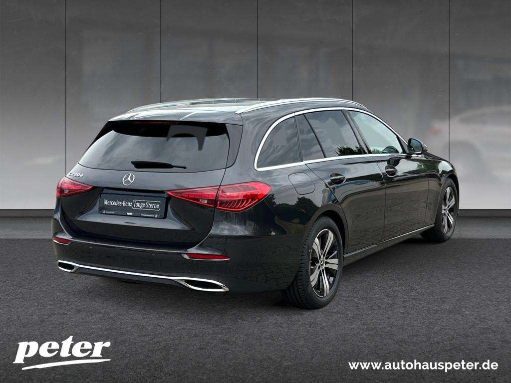 Mercedes-Benz C 220