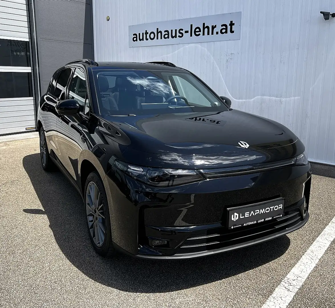 Leapmotor C10 Elektro 70kWh Design Schwarz - 1