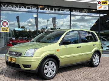 1.6-16V Futura Airco LM-Velgen Trekhaak NL-Auto NA