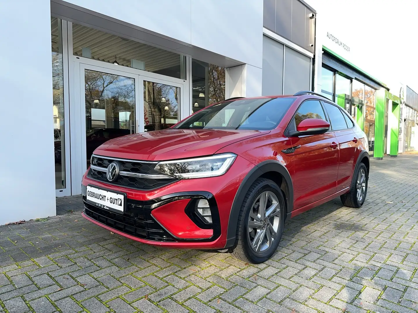 Volkswagen Taigo R-Line Rot - 1