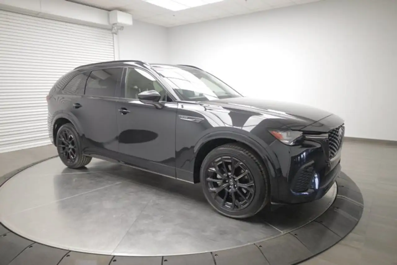 2025 Mazda CX-70 MHEV