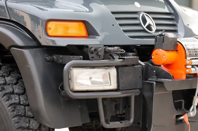 Mercedes-Benz Unknown Model view 7