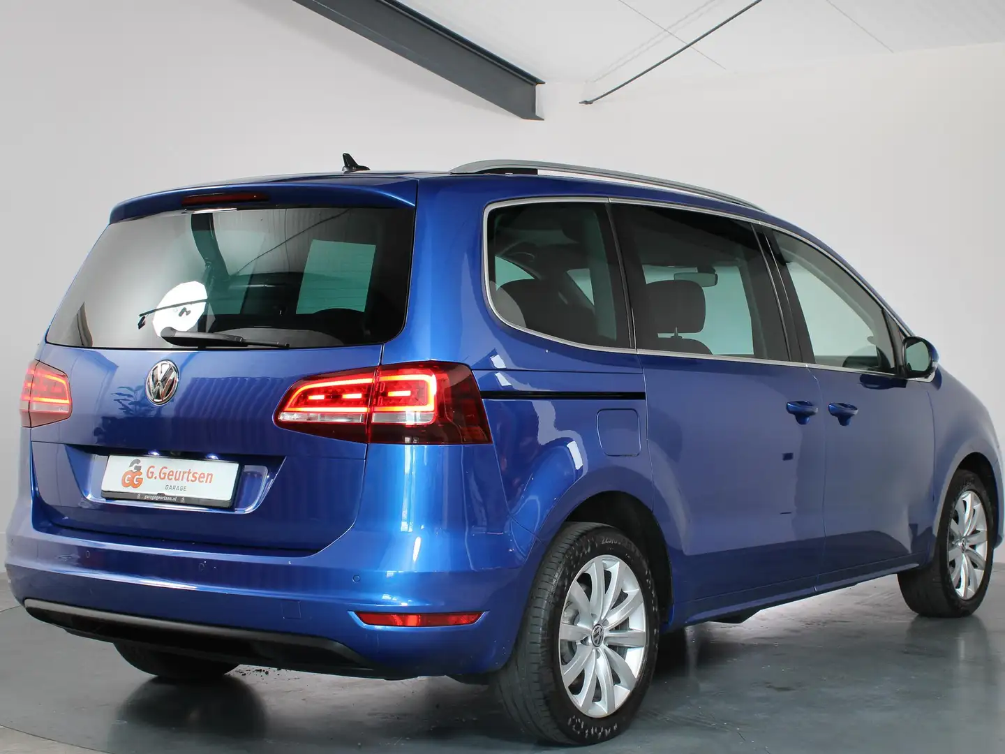 Volkswagen Sharan 1.4 TSI DSG, Highline, 7-Persoons, Leder/Alcantara Blauw - 2