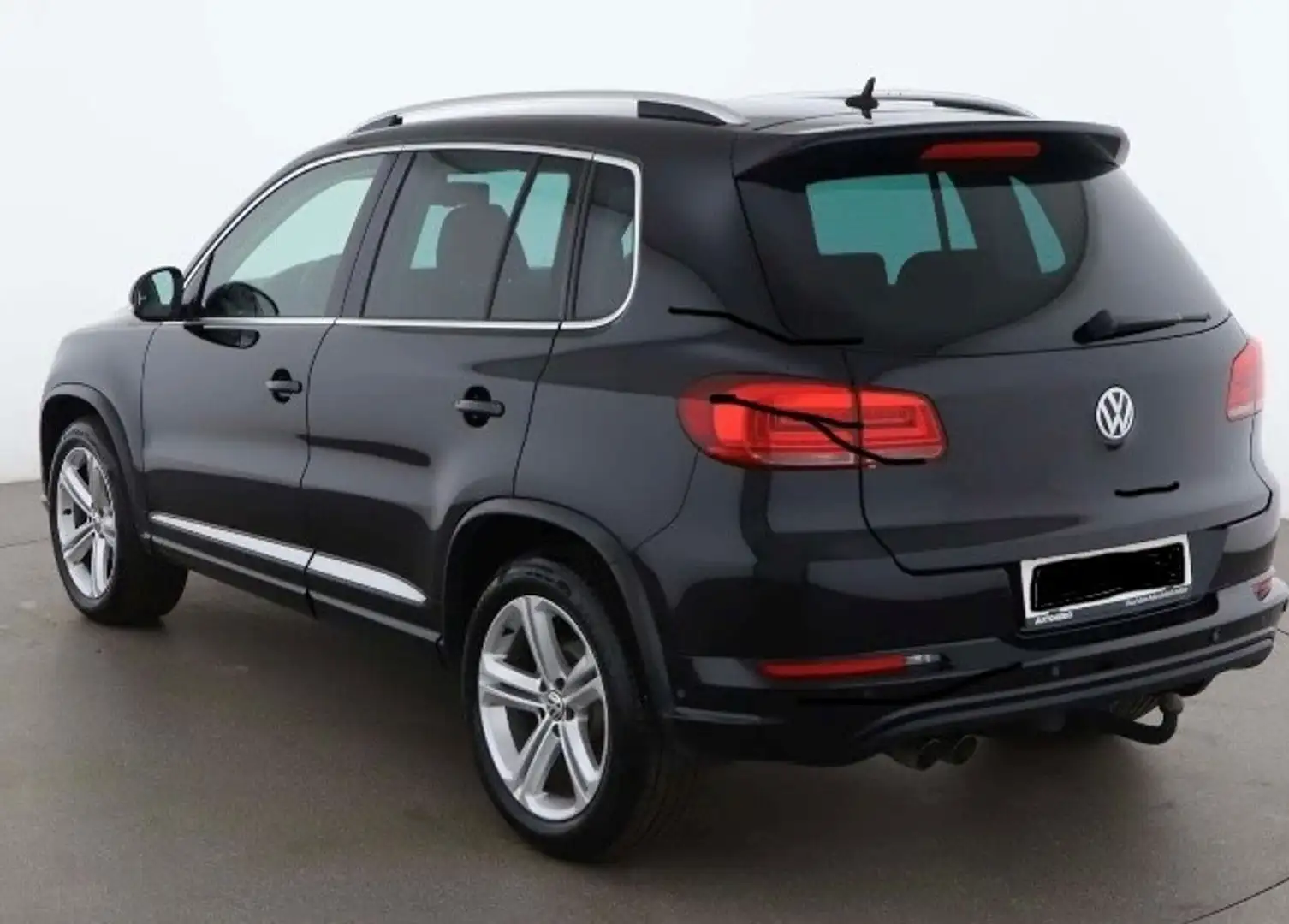 Volkswagen Tiguan Tiguan 2,0 TDI RLine Schwarz - 2