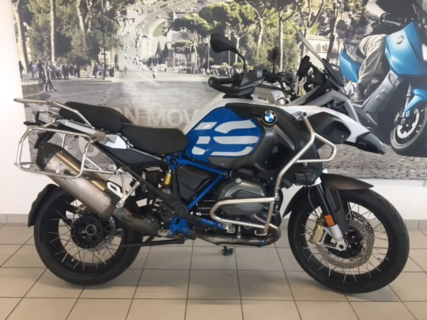 BMW R 1200 GS Adventure Akrapovic Weiß - 1