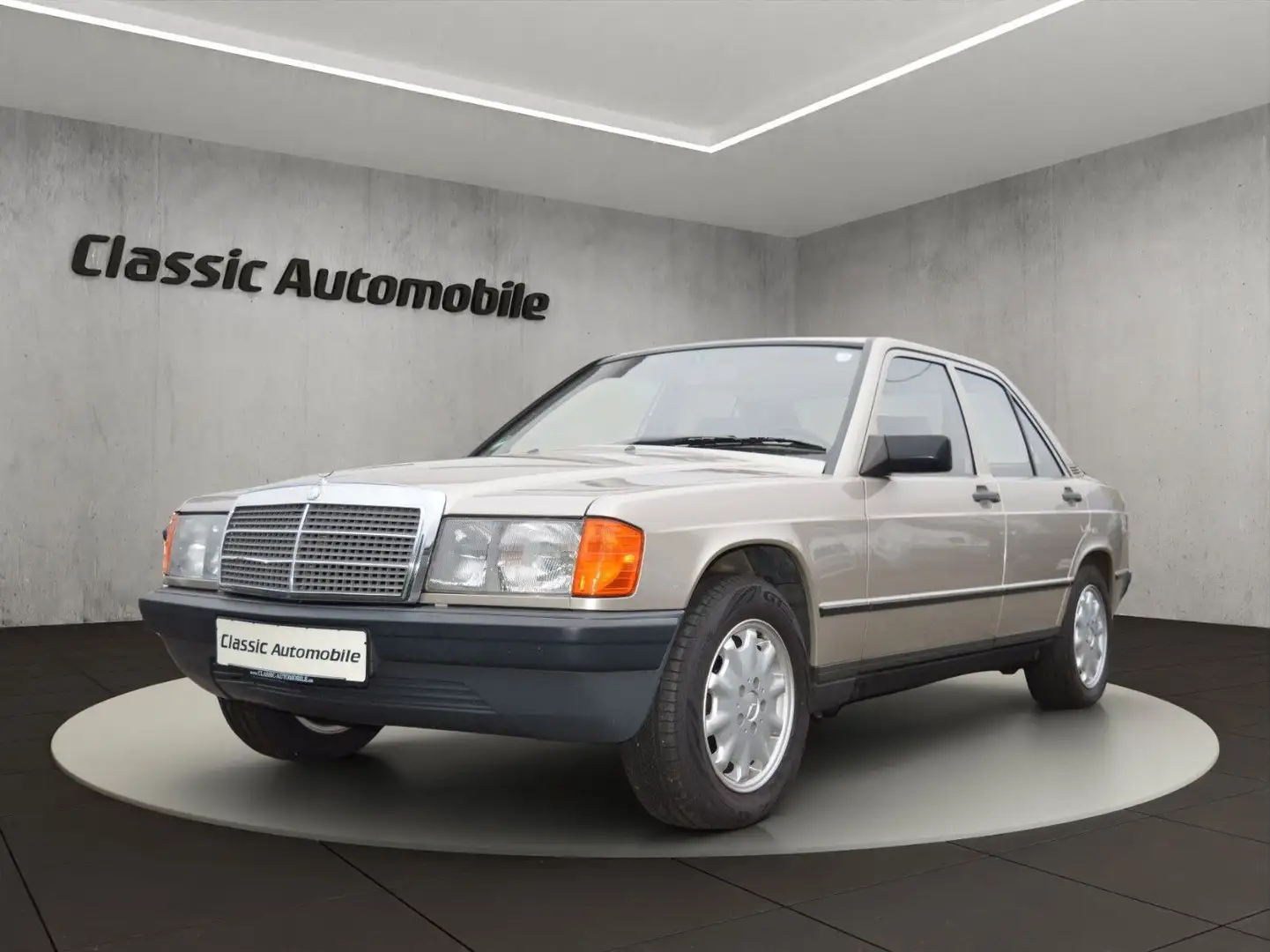 Mercedes-Benz 190 Oldtimer*Automatik*SSD*AHK* Argent - 1